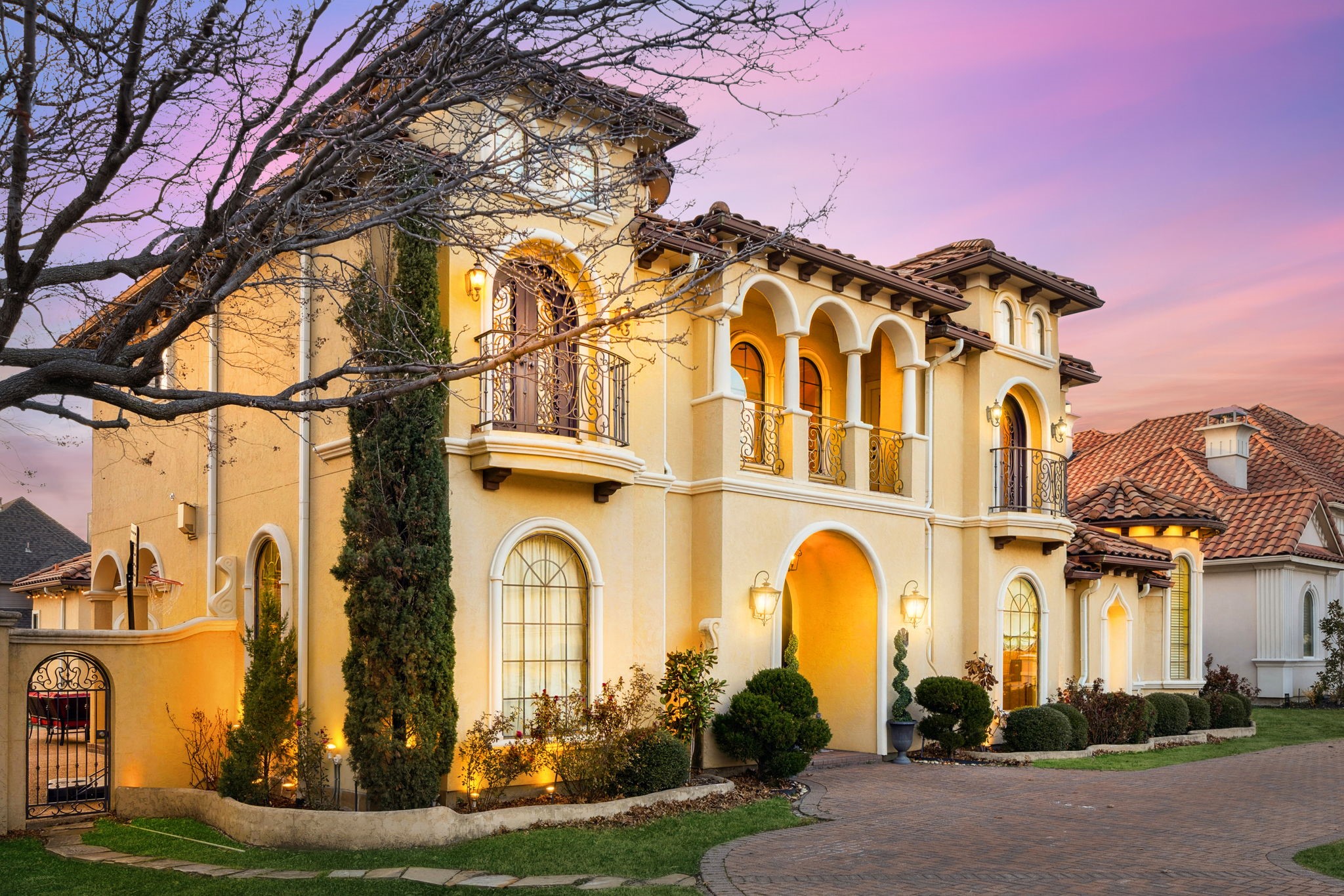 6545 Crown Forest Drive