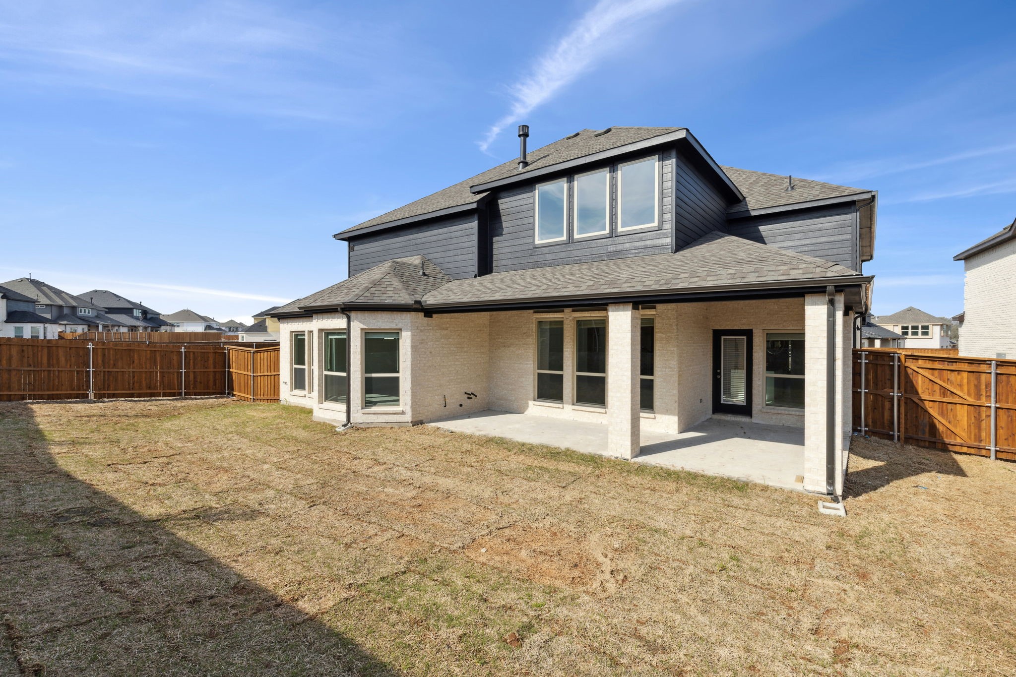 5604 Winona Lane