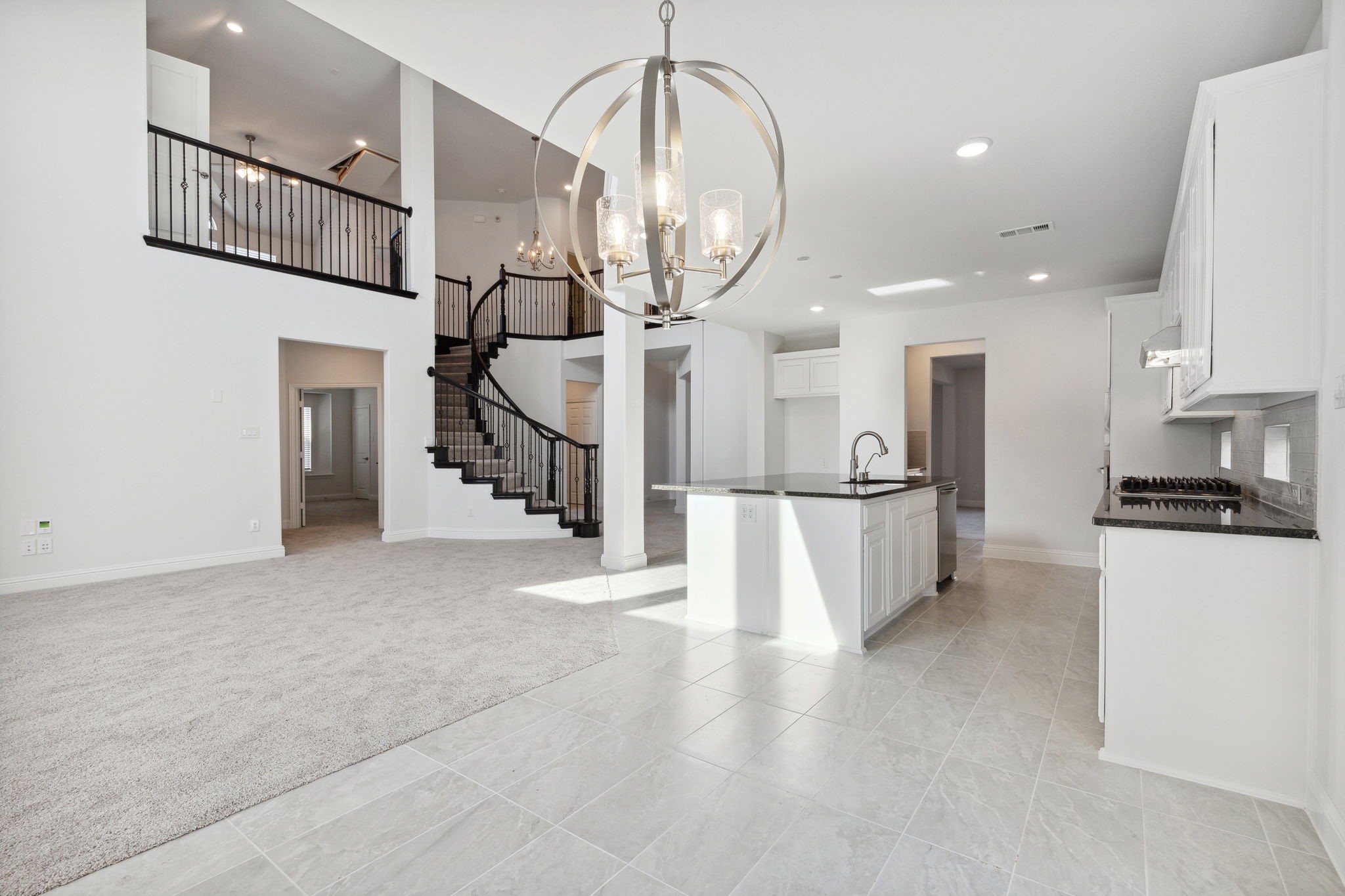 5604 Winona Lane