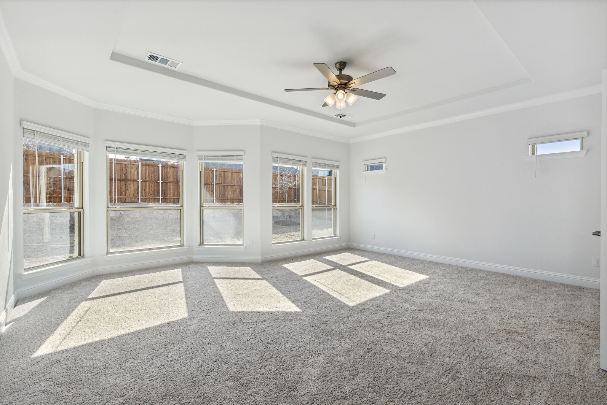 5604 Winona Lane
