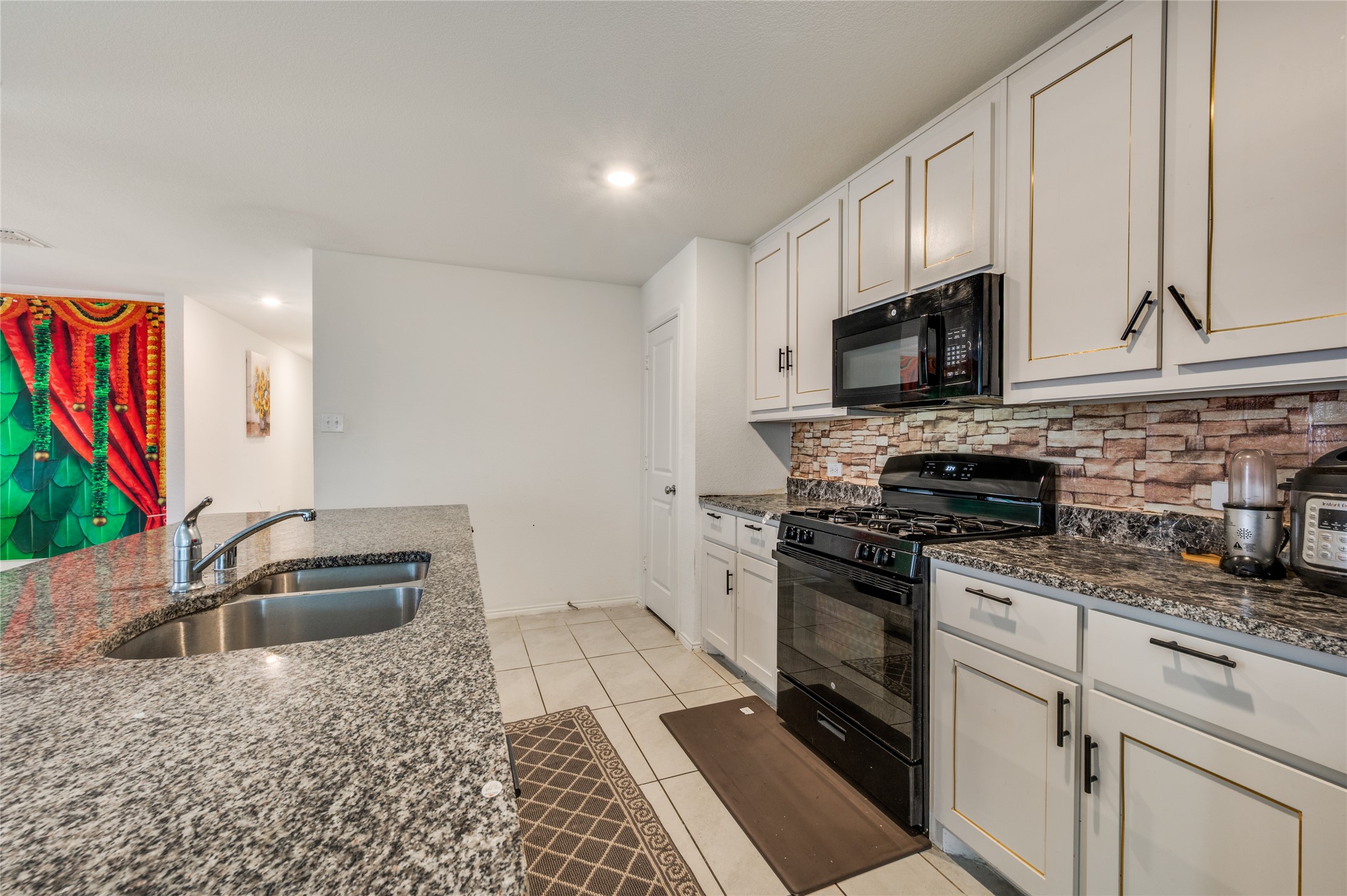 1416 Claireborne Court