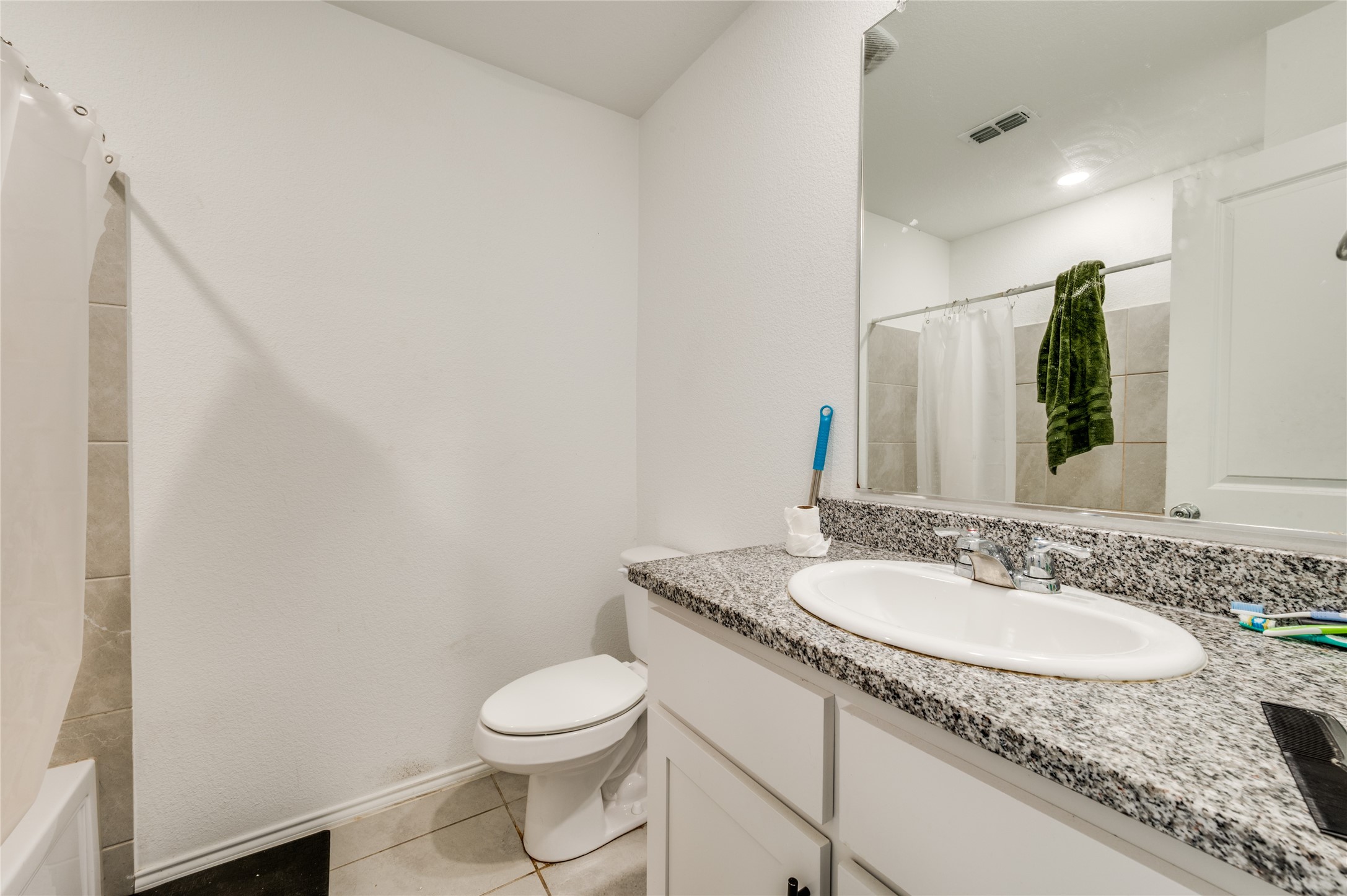 1416 Claireborne Court