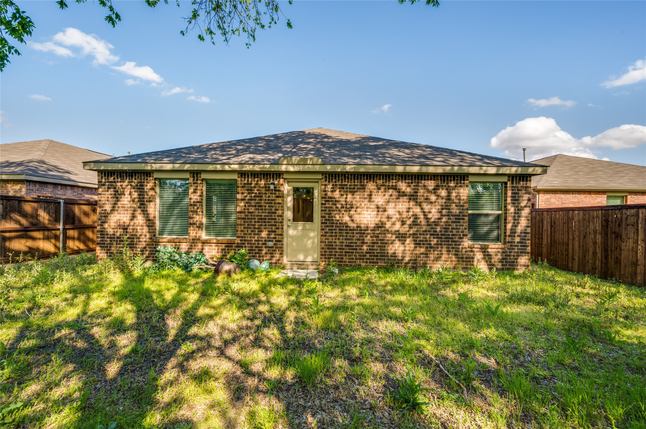 1416 Claireborne Court