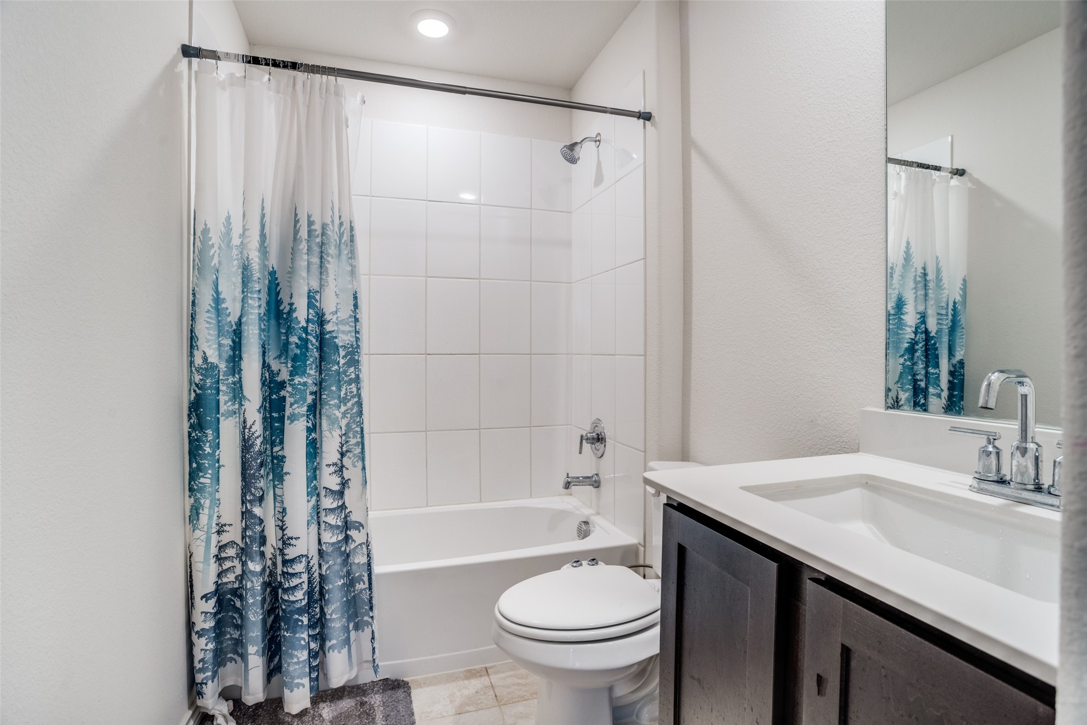 3901 Kenworth Lane