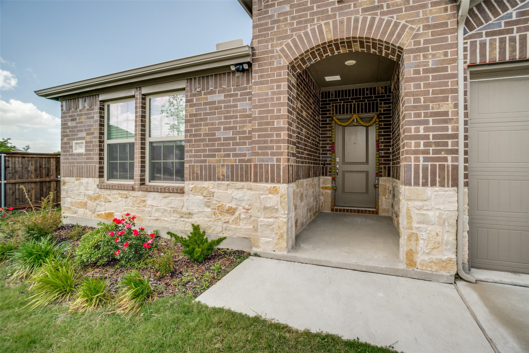 3901 Kenworth Lane