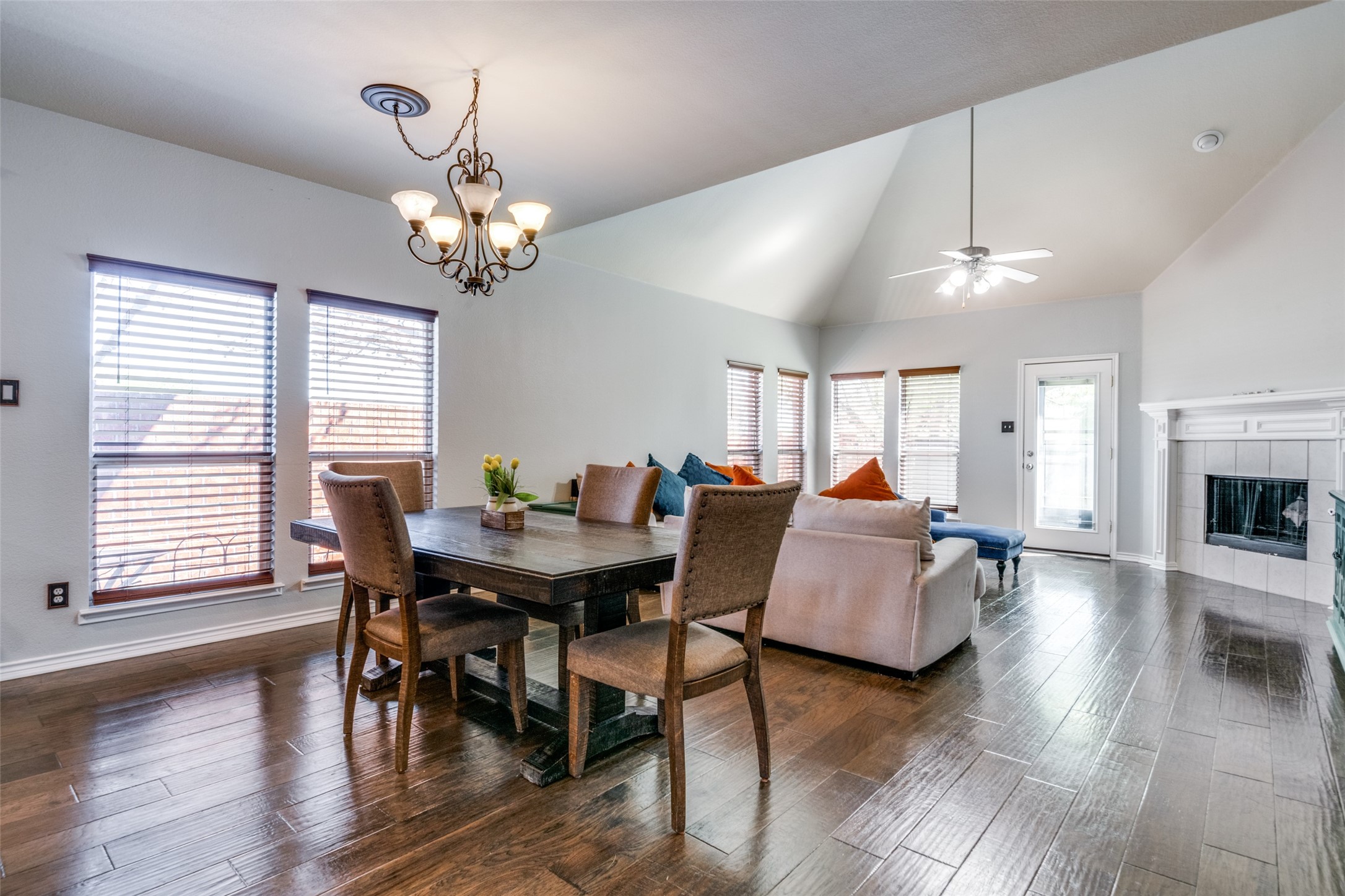 7801 Riverwalk Trail