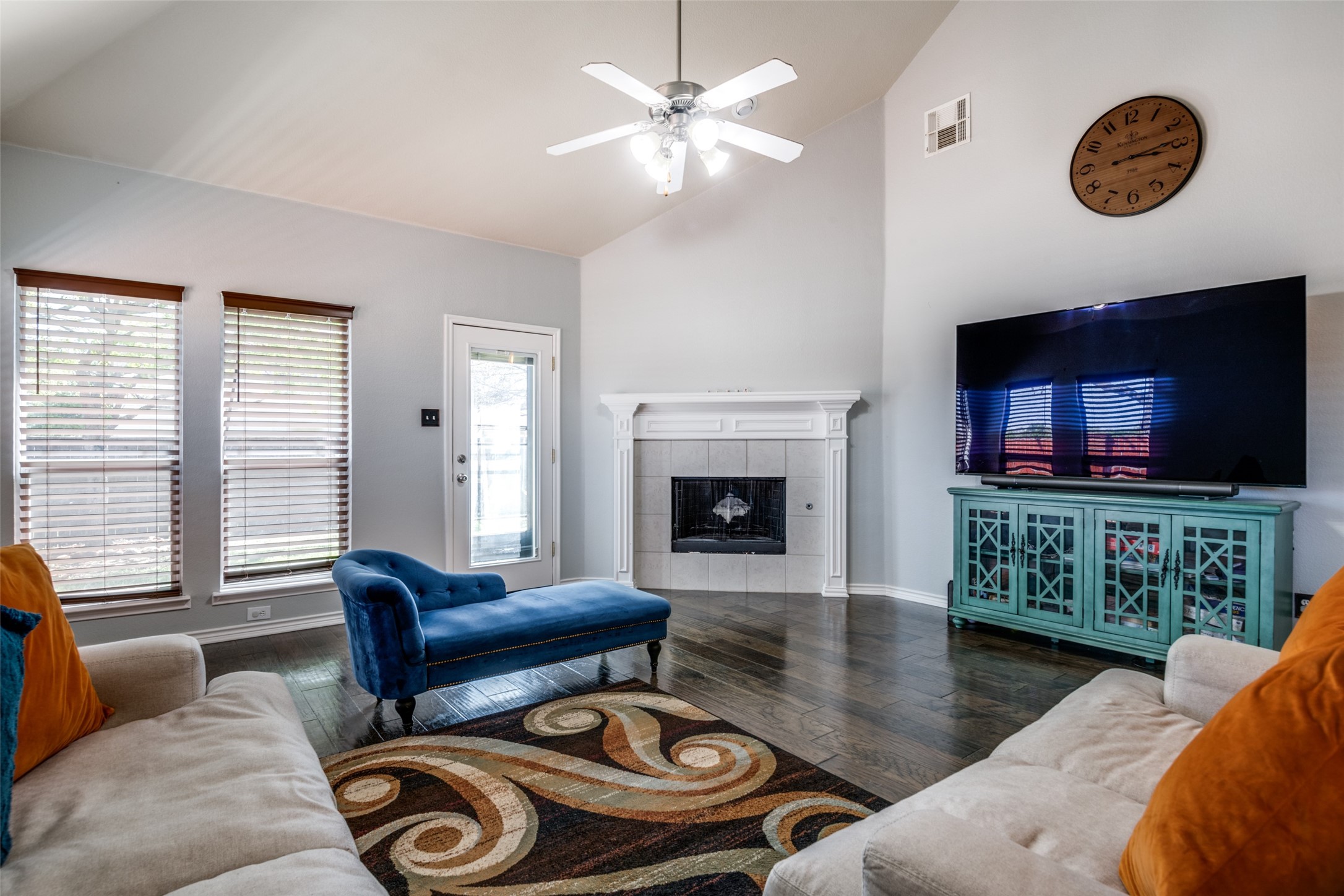 7801 Riverwalk Trail