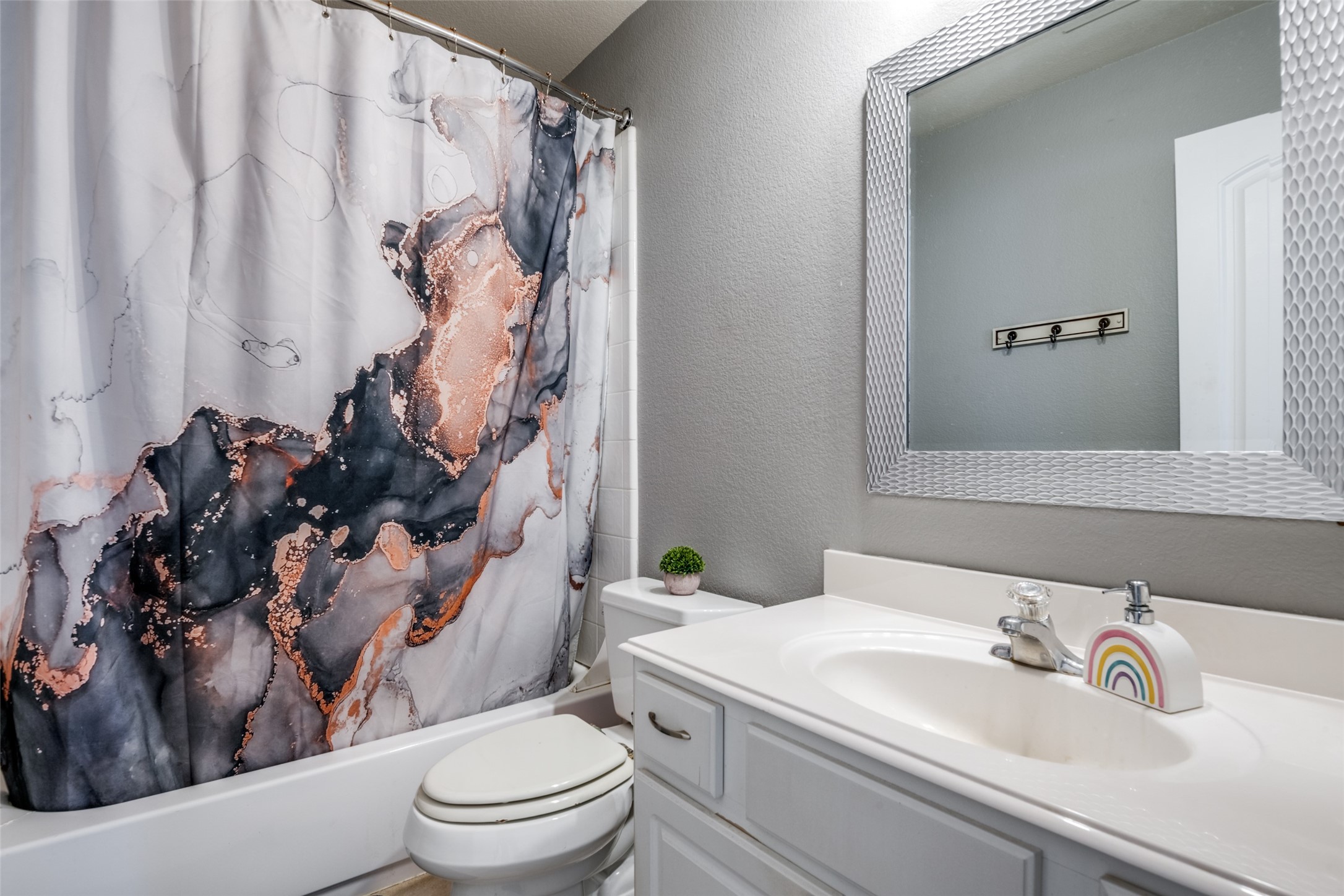 7801 Riverwalk Trail