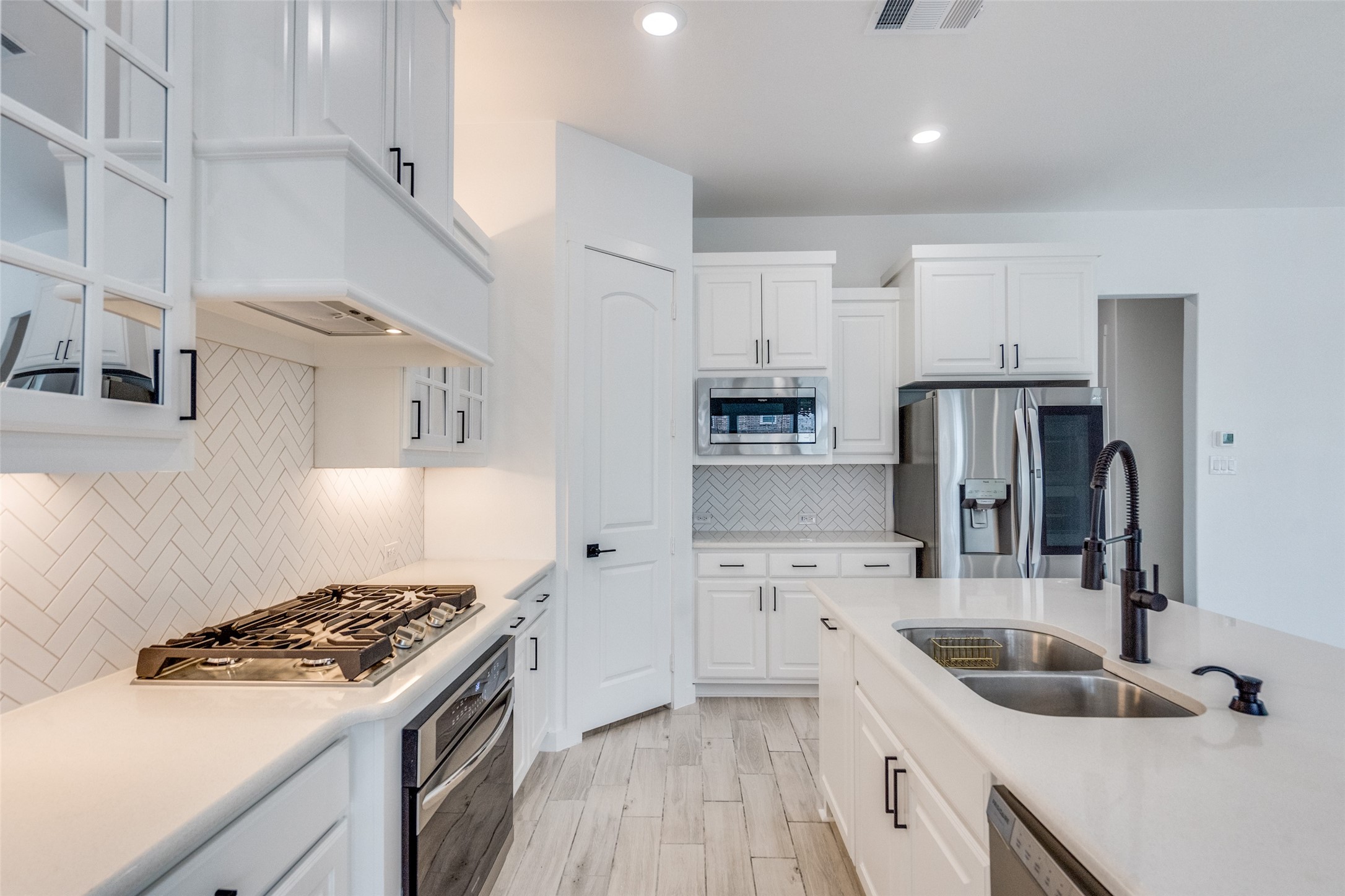 7207 Switchgrass Road
