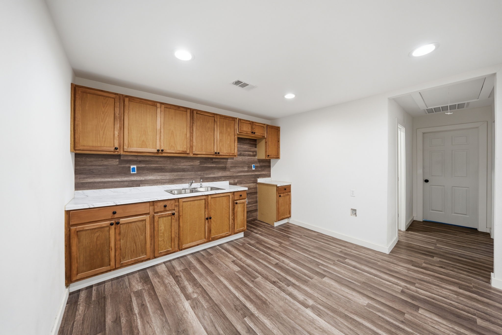 1103 Bell Drive