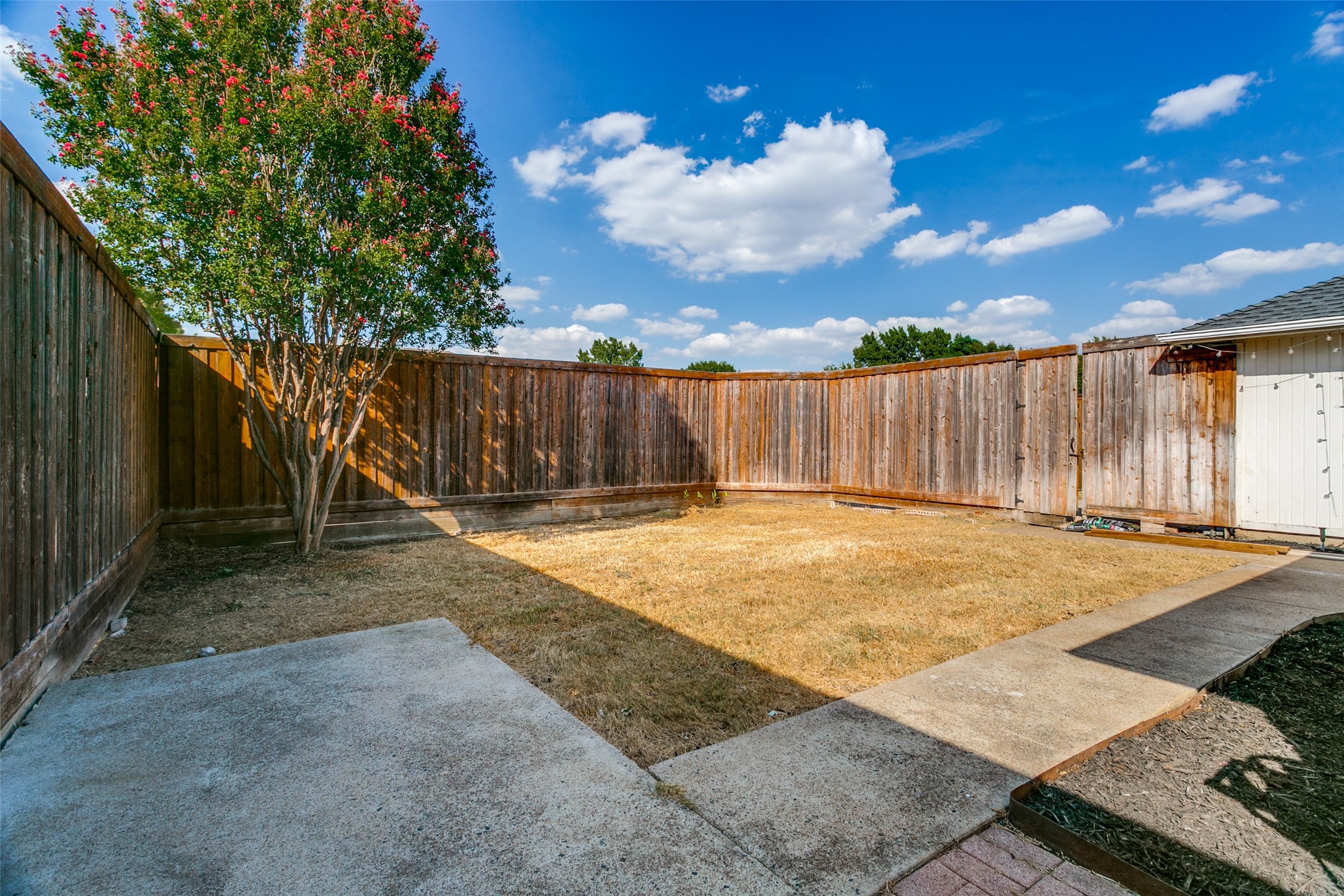 1321 River Birch Lane
