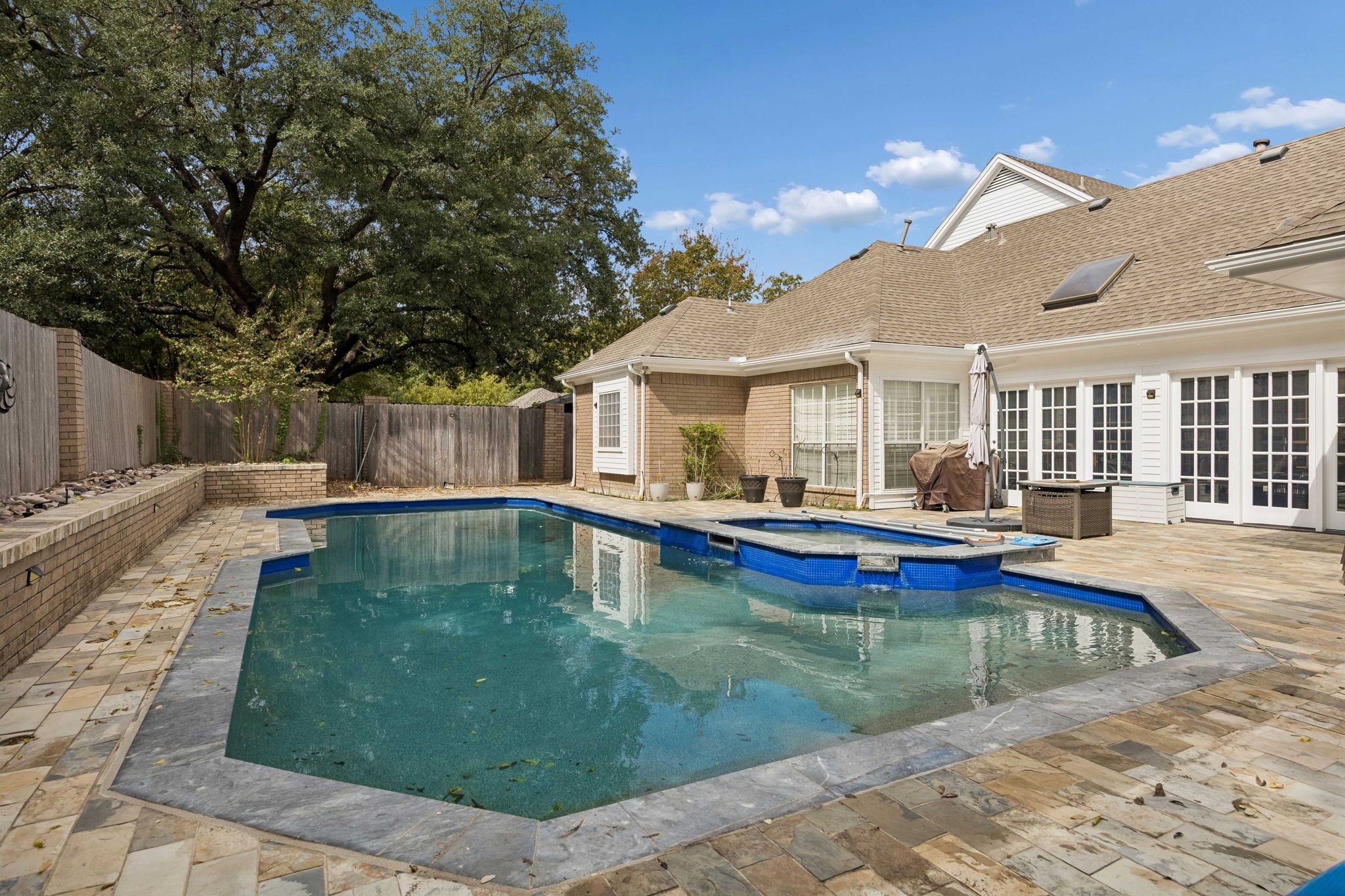 6422 Covecreek Place