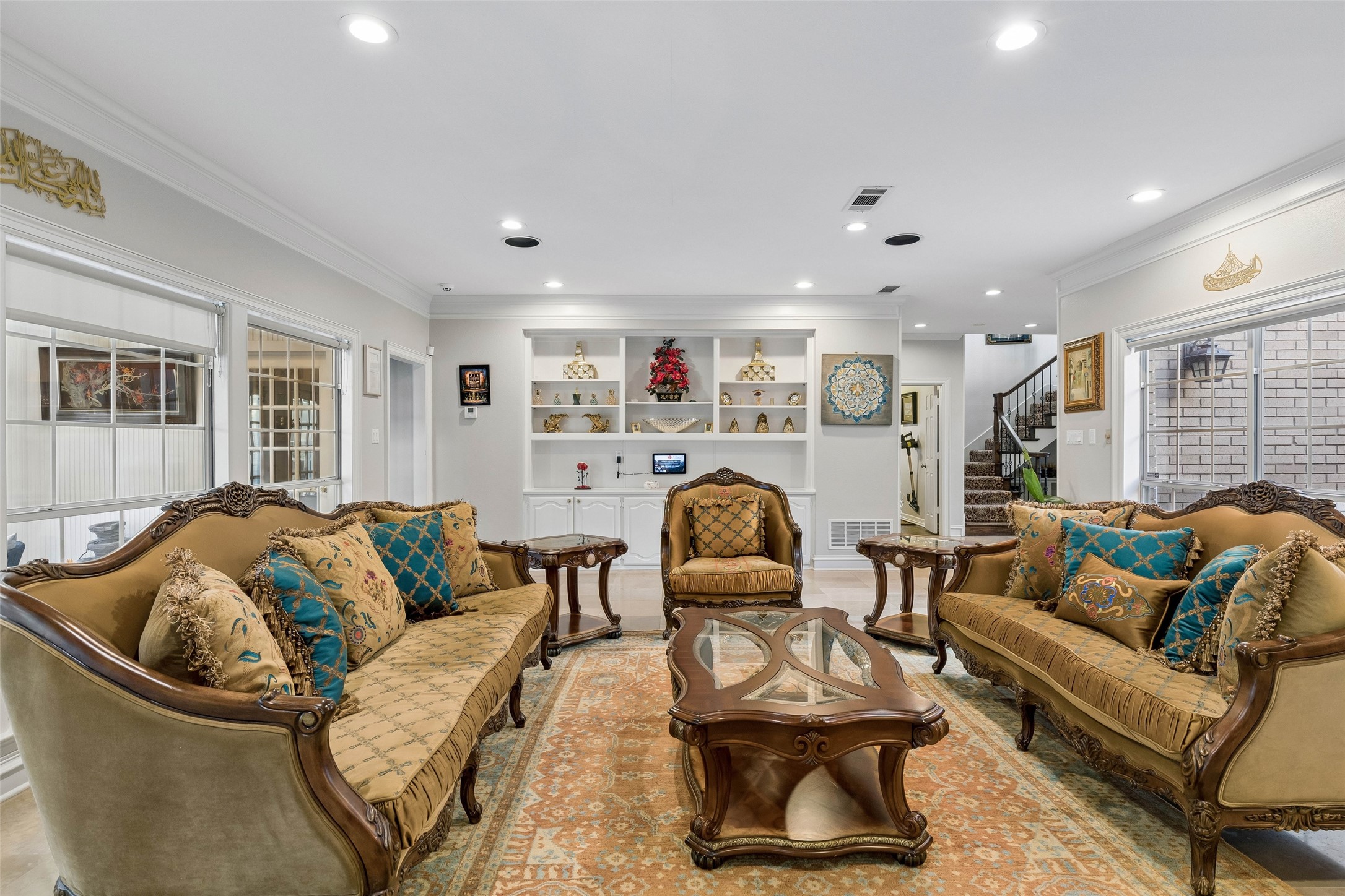 6422 Covecreek Place