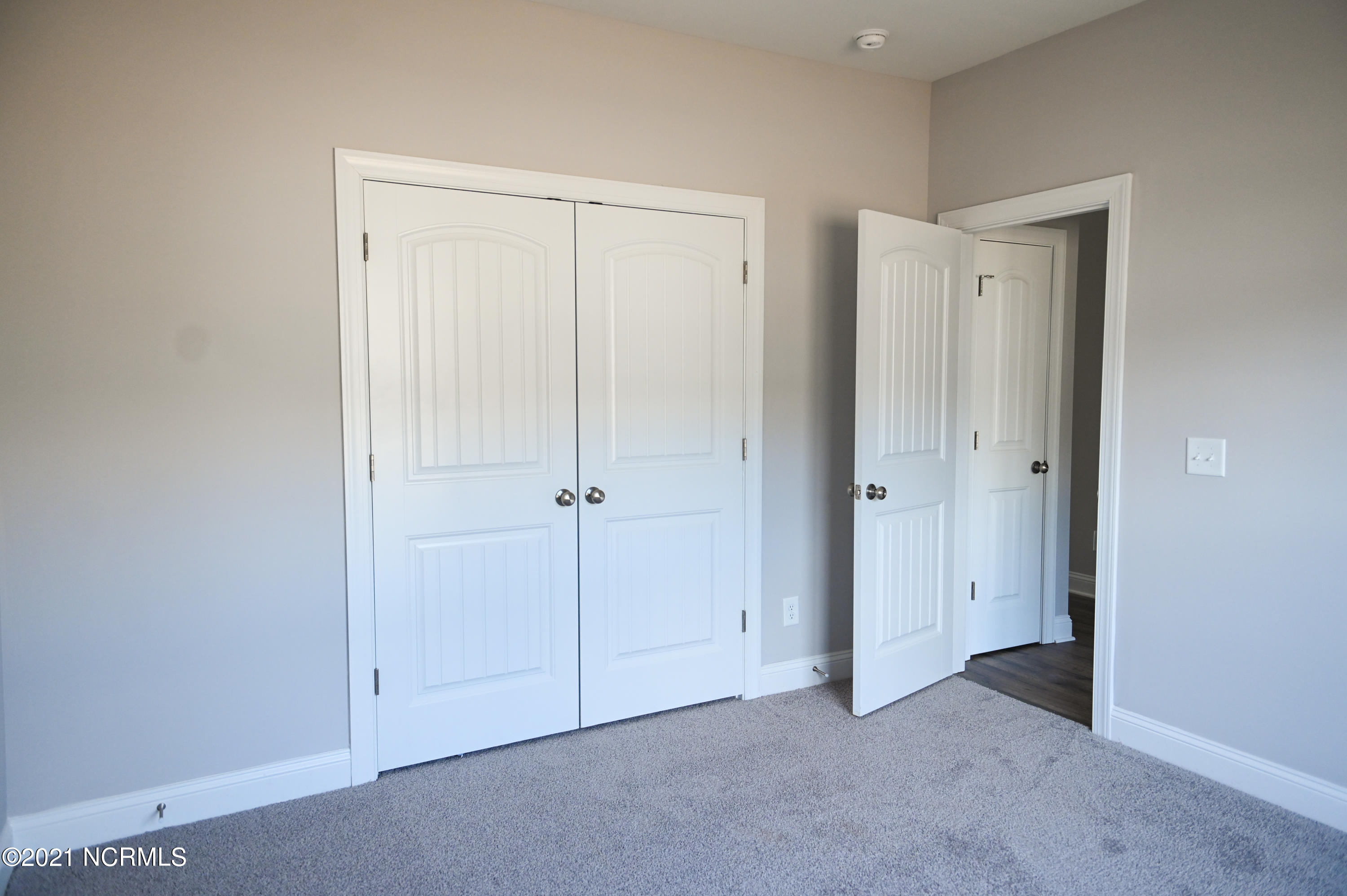222 N Ardsley Lane