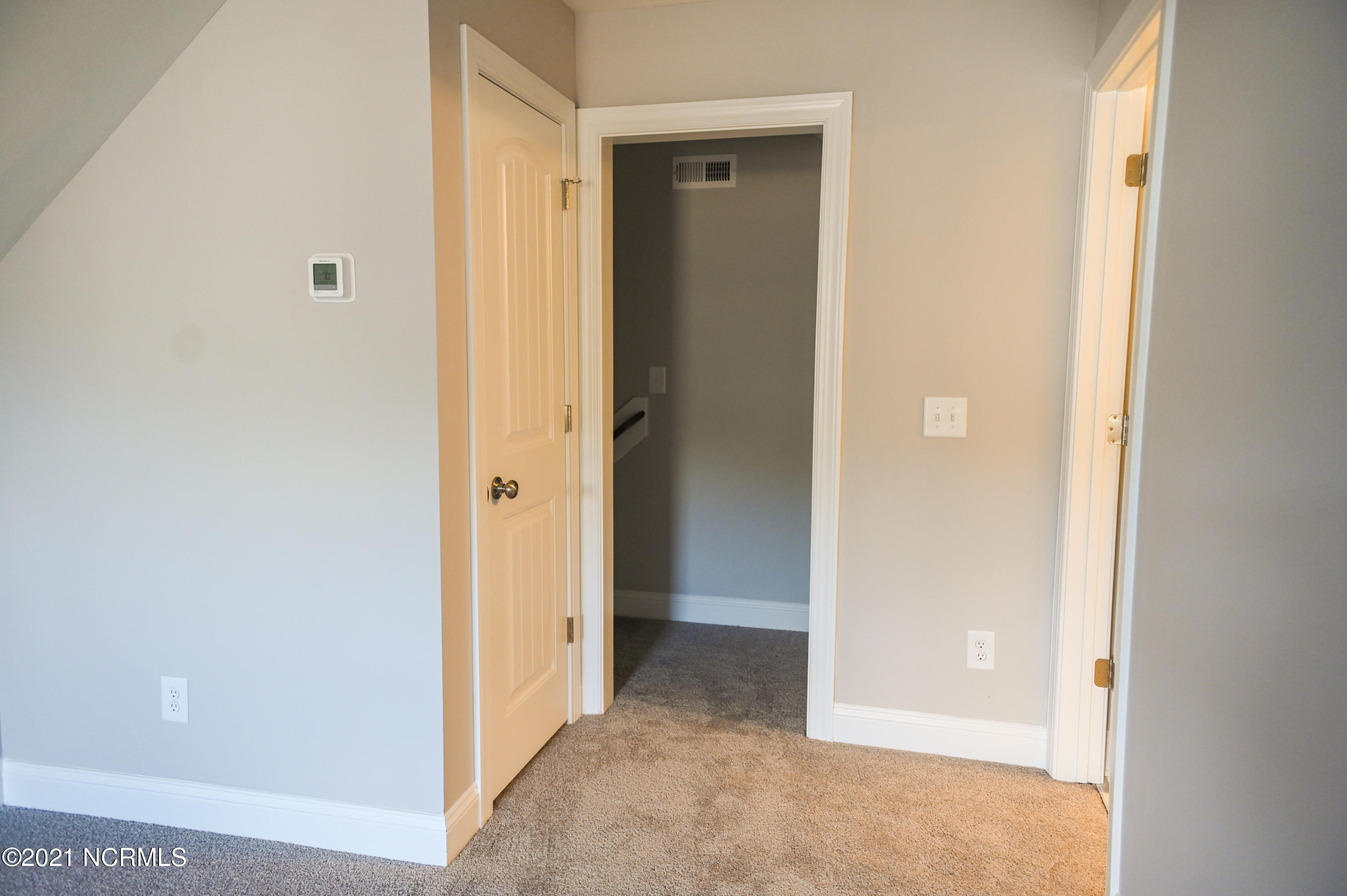 222 N Ardsley Lane