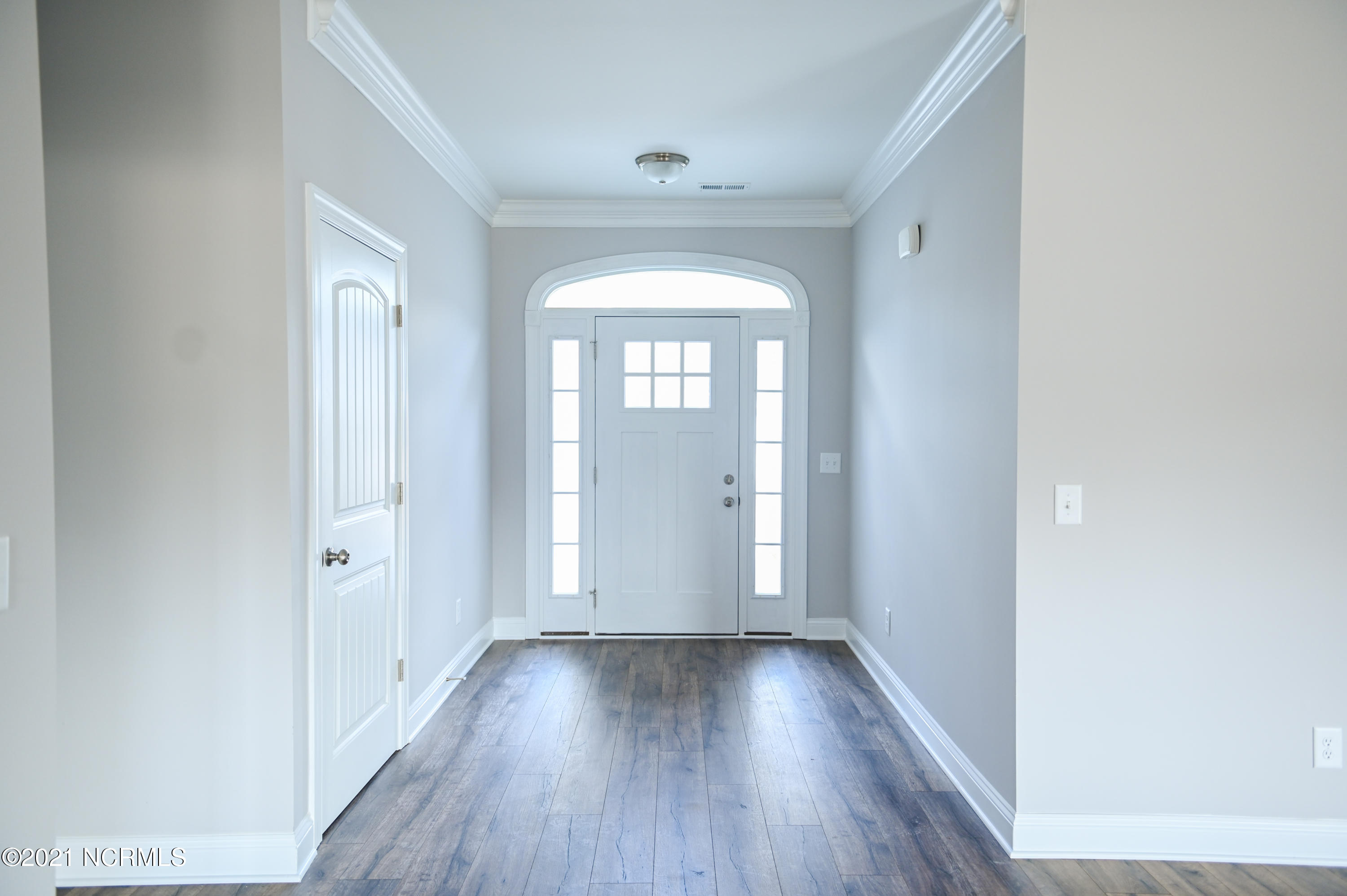 222 N Ardsley Lane