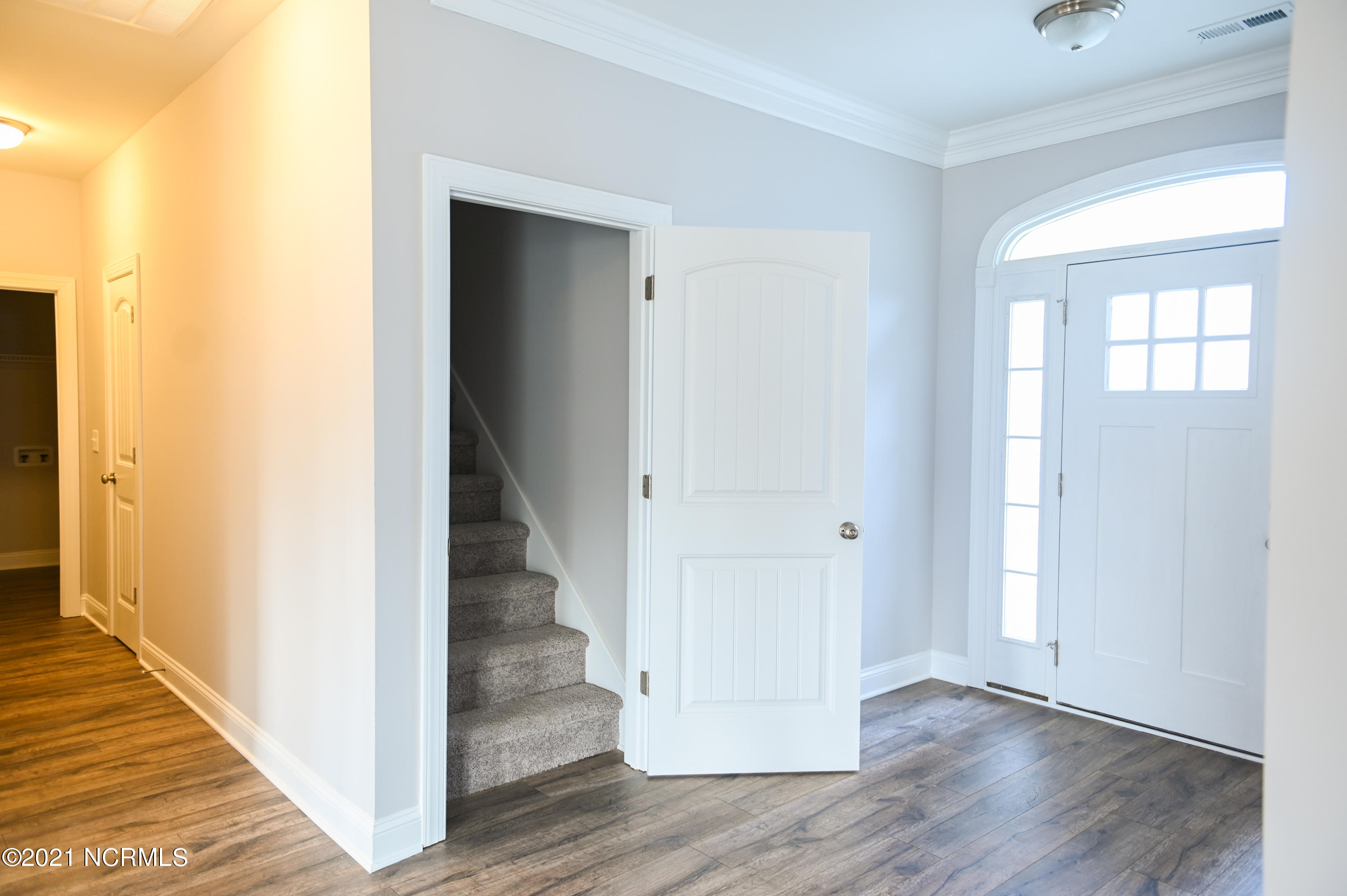 222 N Ardsley Lane