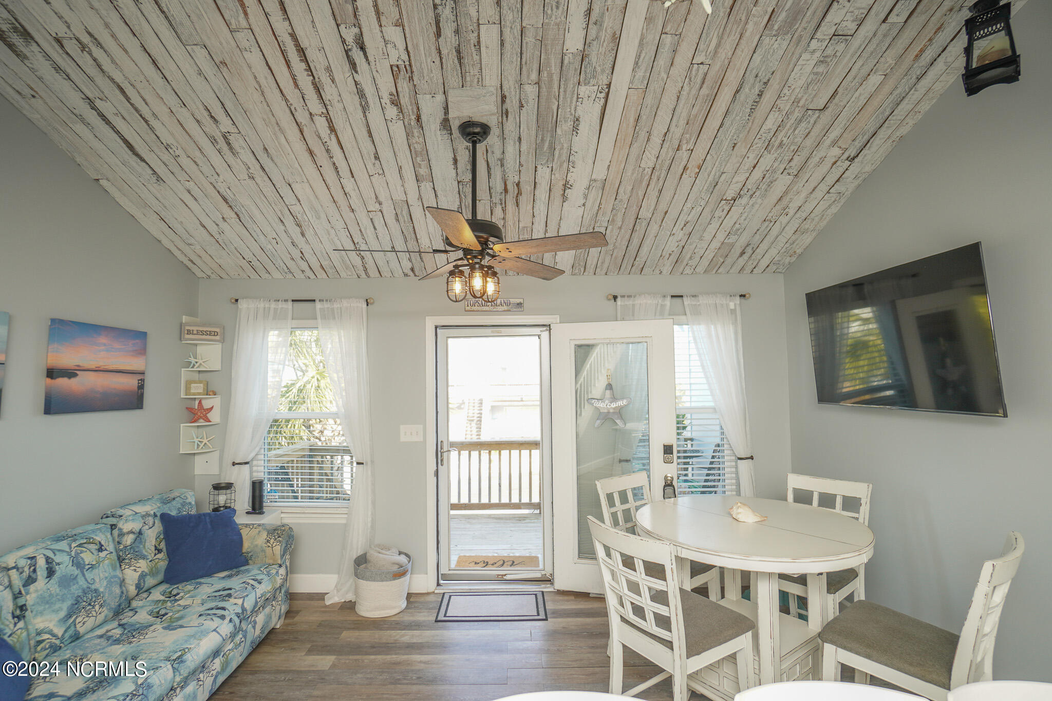 56 Bermuda Landing Place