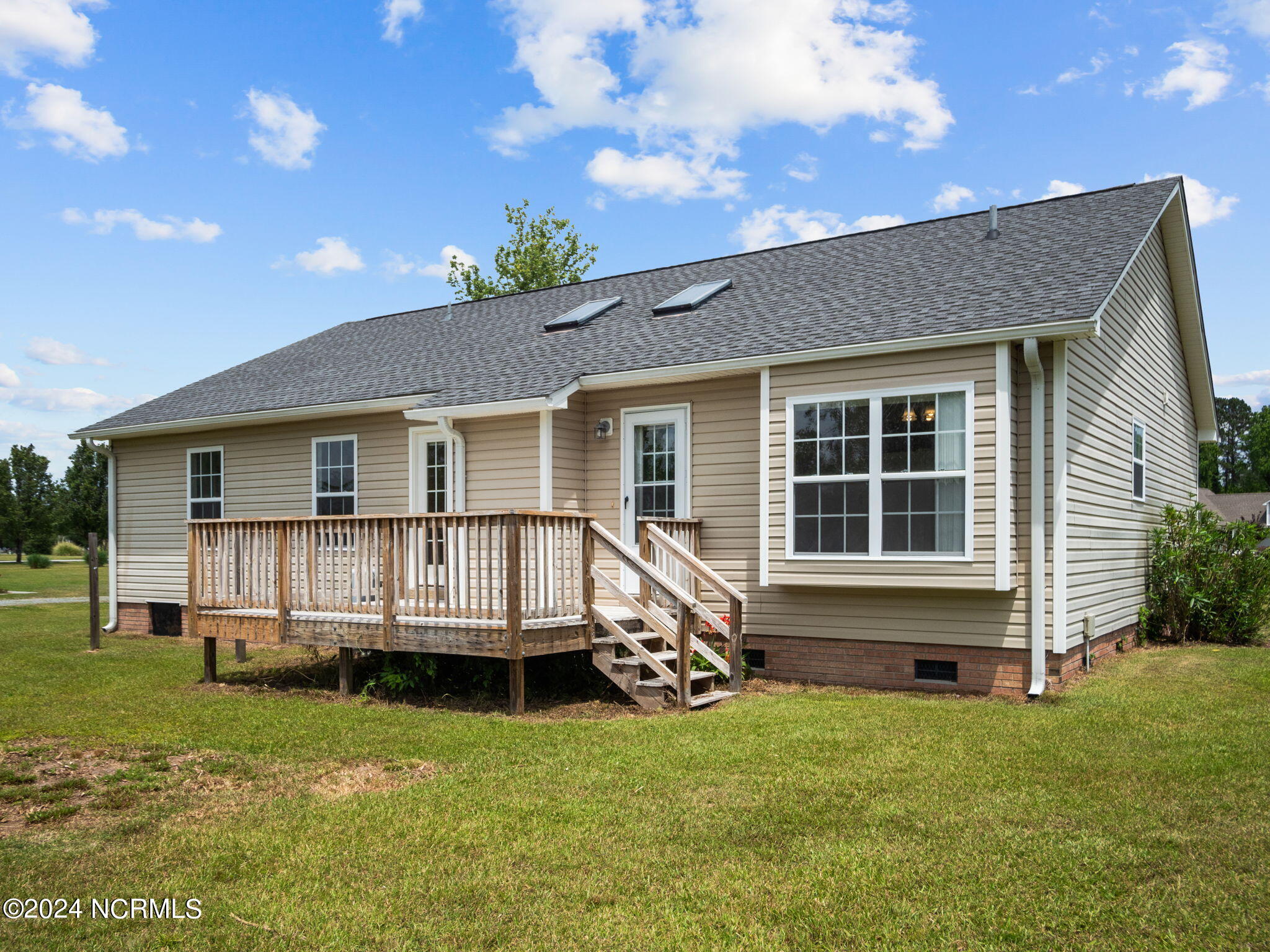 311 Oakmont Drive