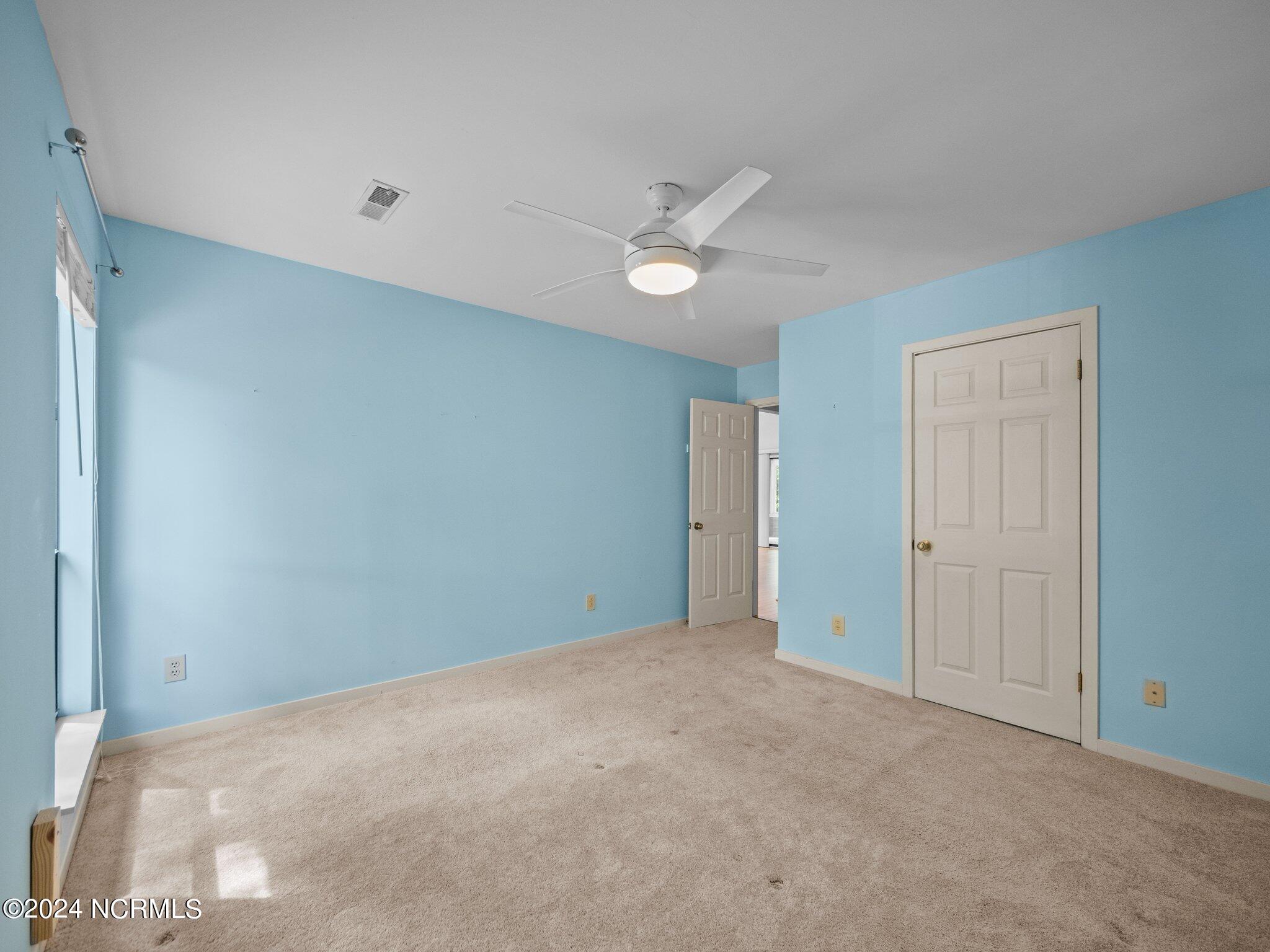 732 Azalea Drive 406