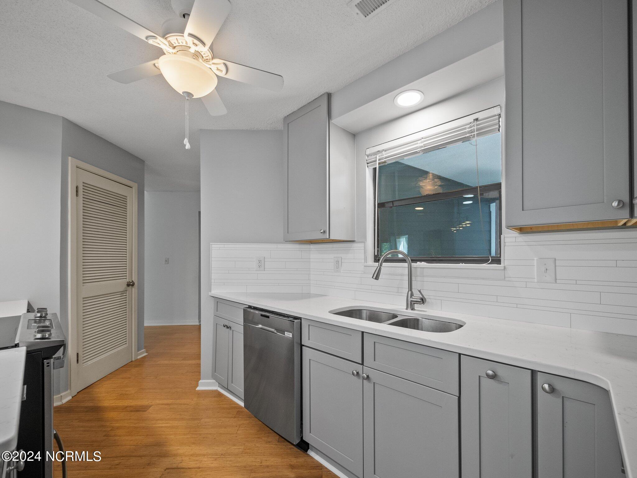 732 Azalea Drive 406