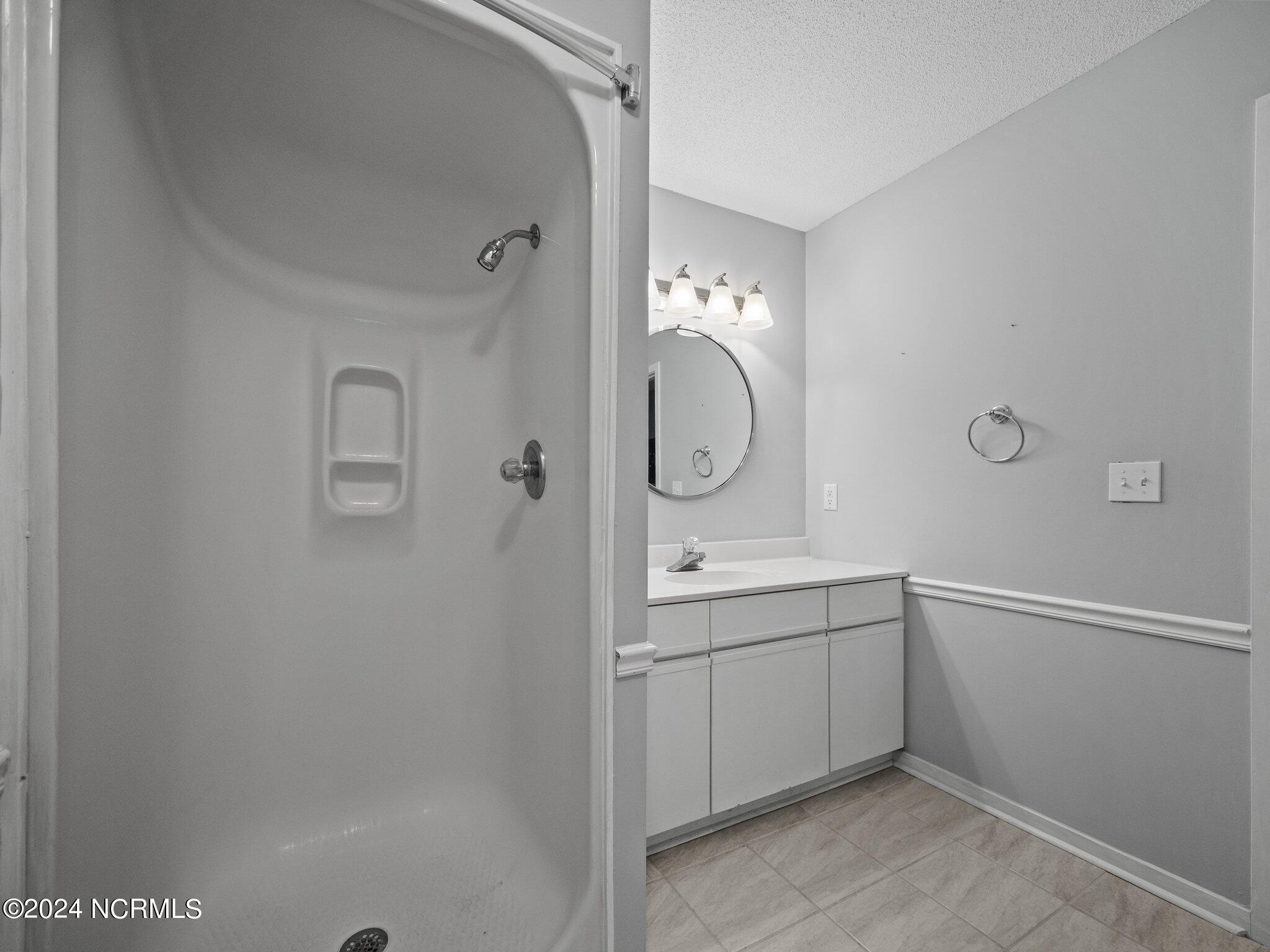 732 Azalea Drive 406