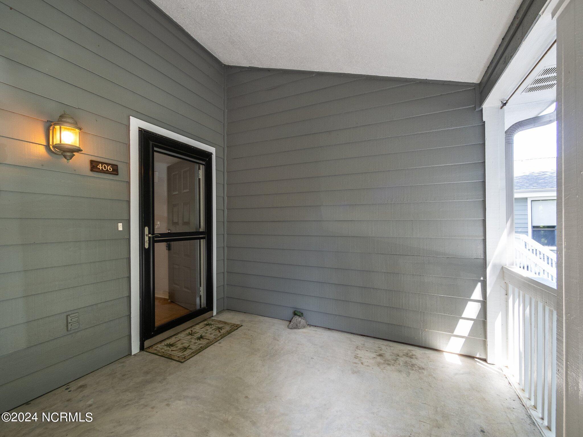 732 Azalea Drive 406