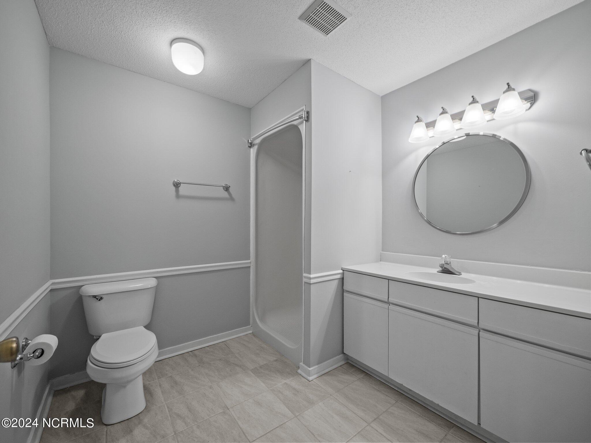 732 Azalea Drive 406