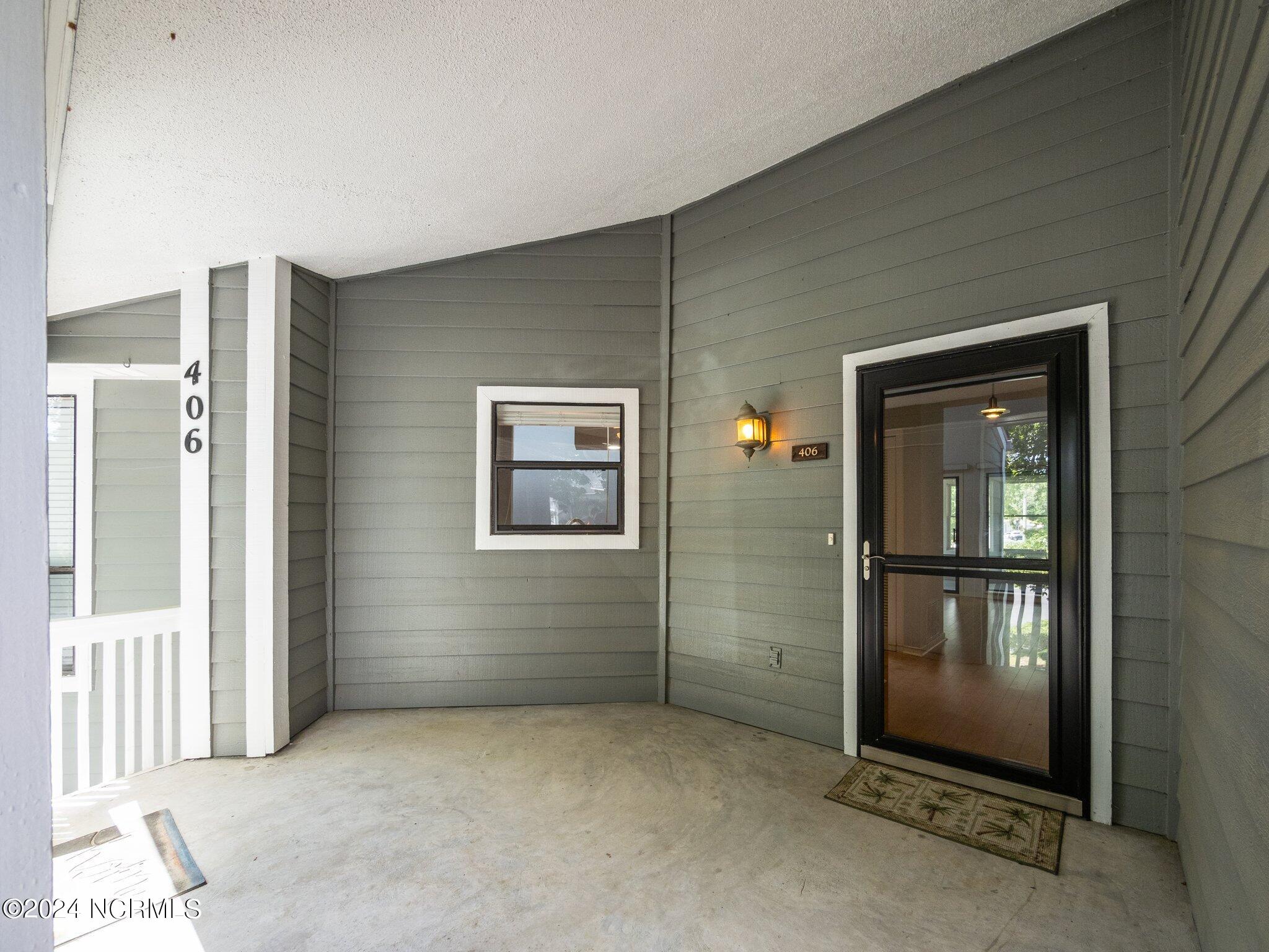 732 Azalea Drive 406