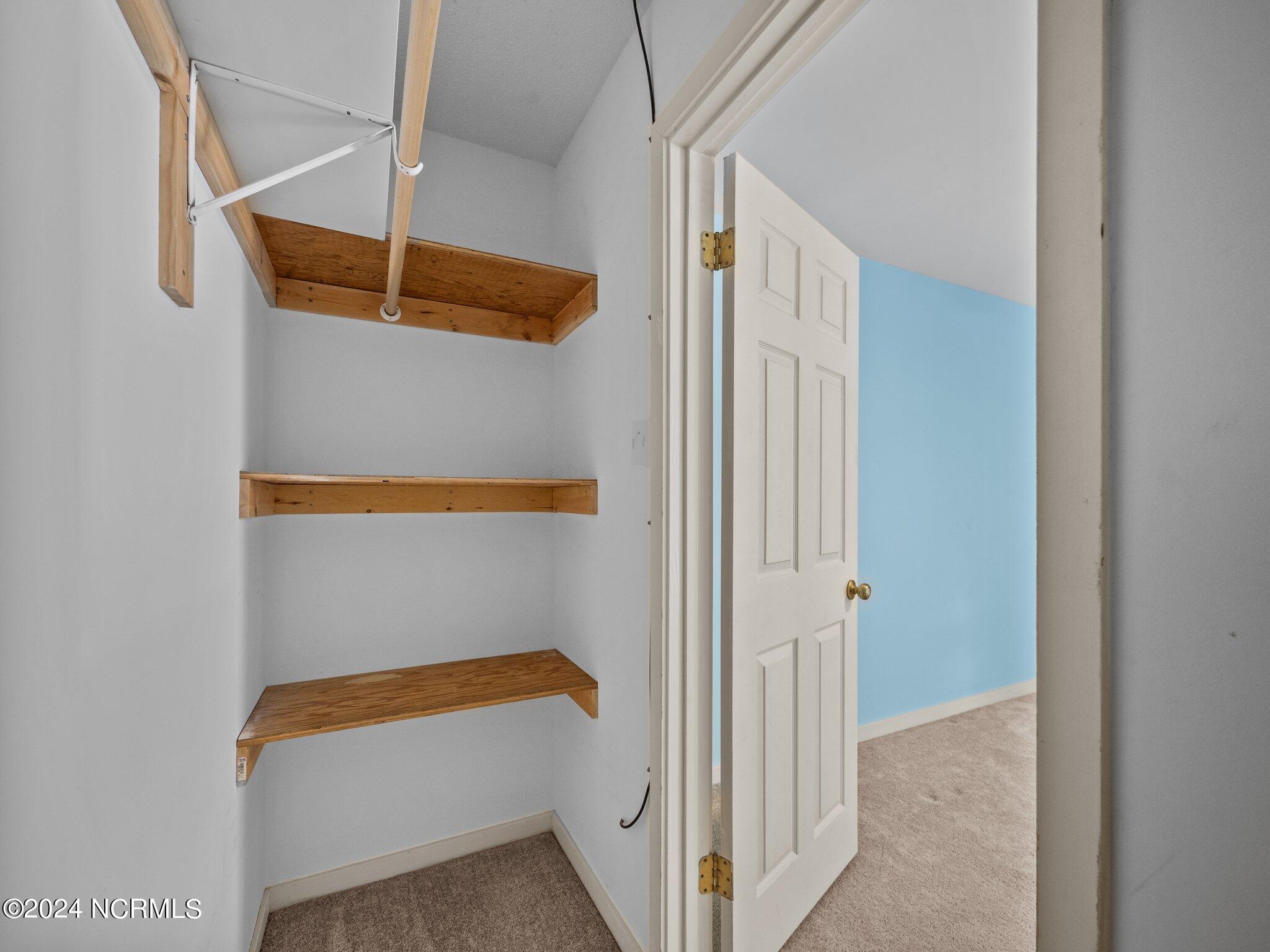 732 Azalea Drive 406