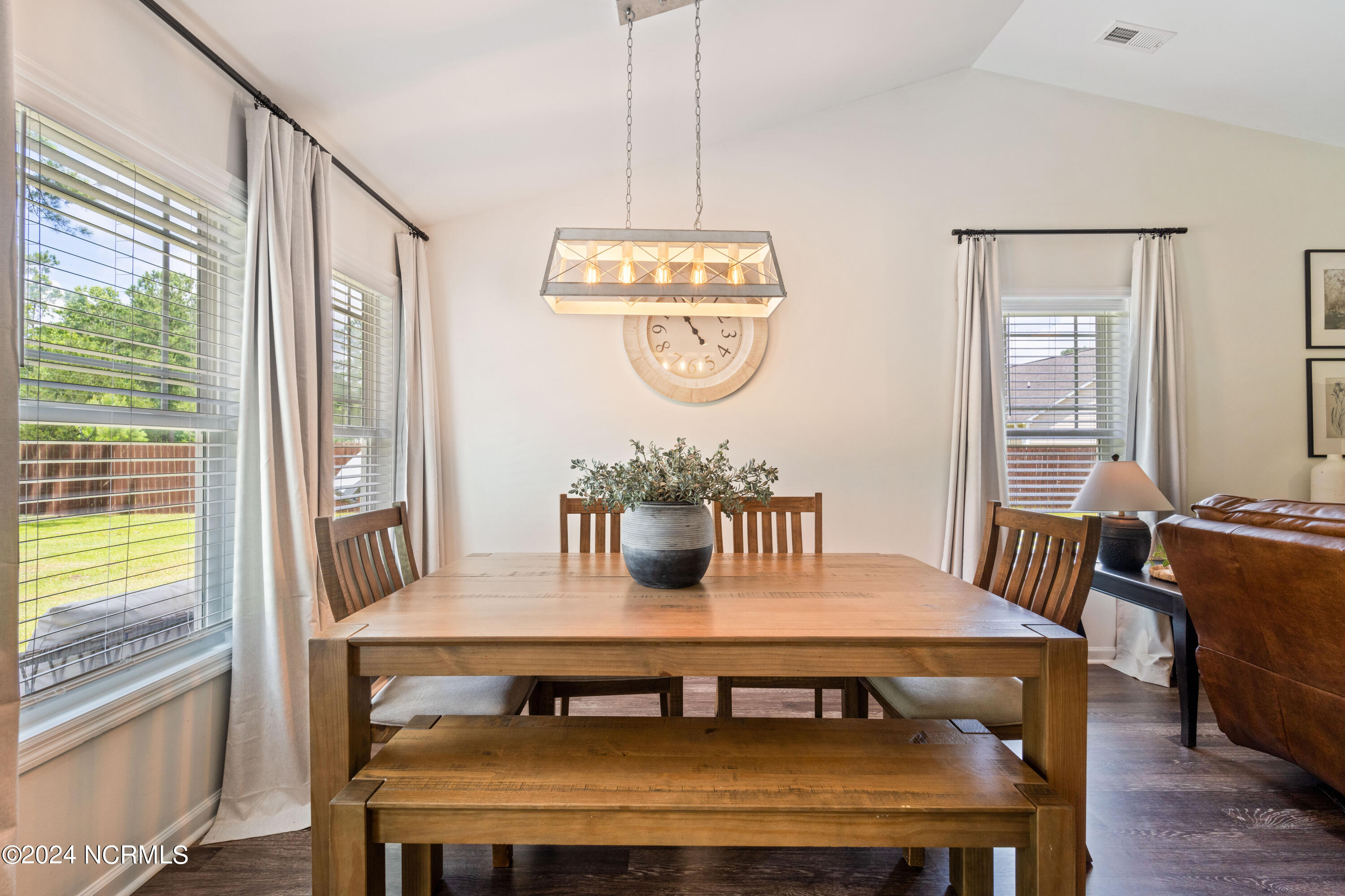 112 Chandas Place