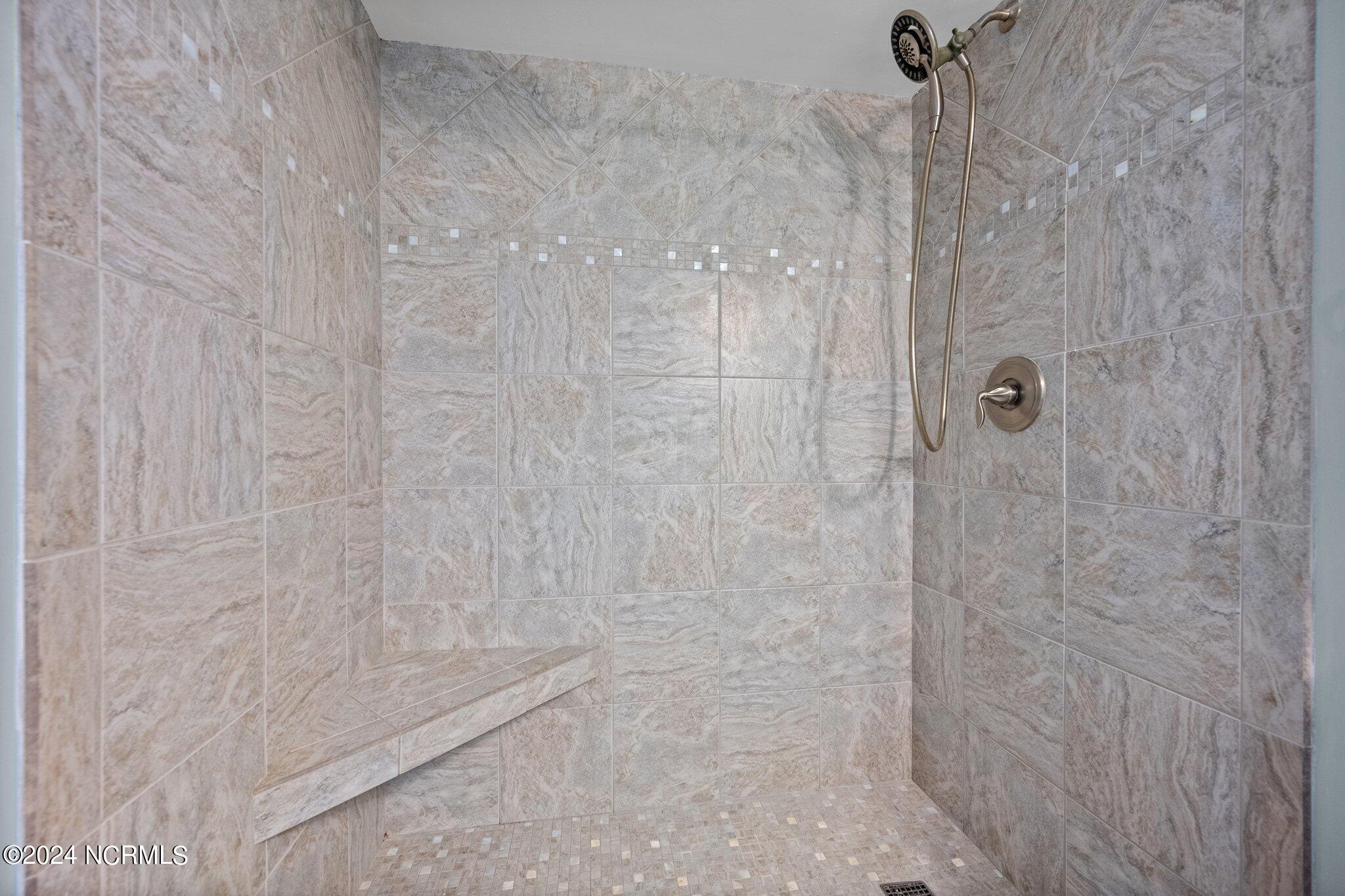 2000 New River Inlet Road 3310