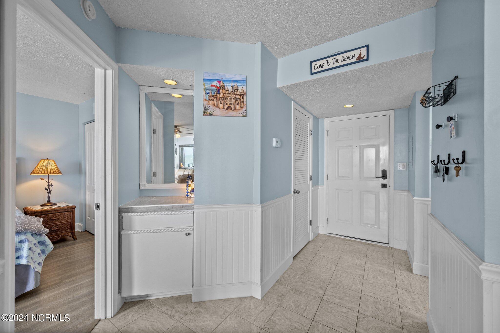 2000 New River Inlet Road 3310