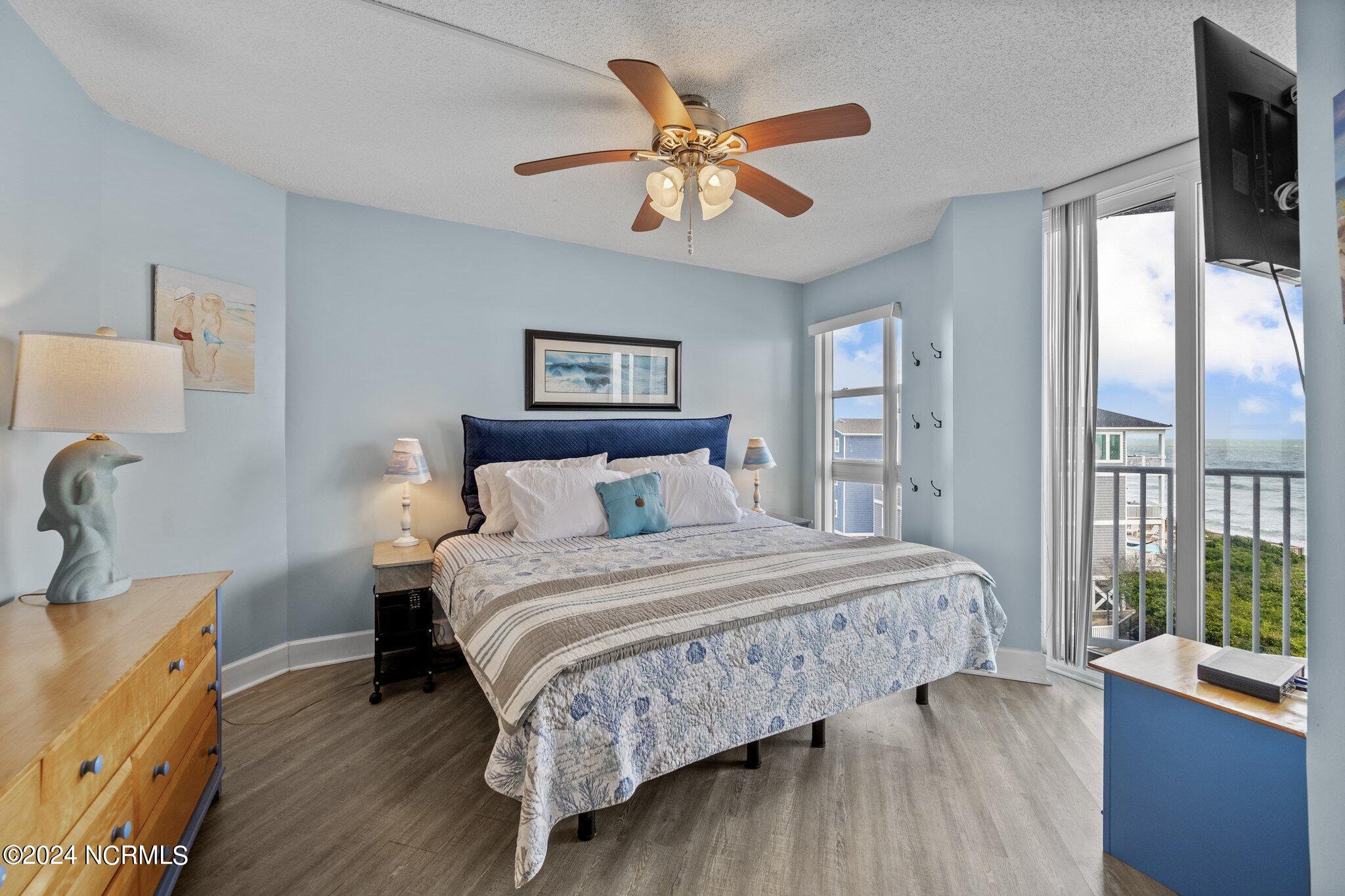 2000 New River Inlet Road 3310