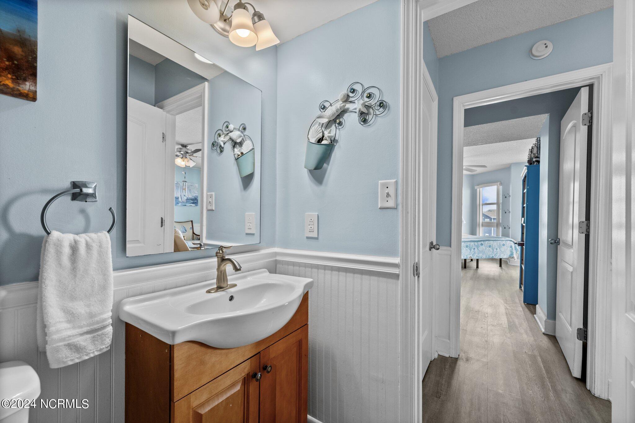 2000 New River Inlet Road 3310
