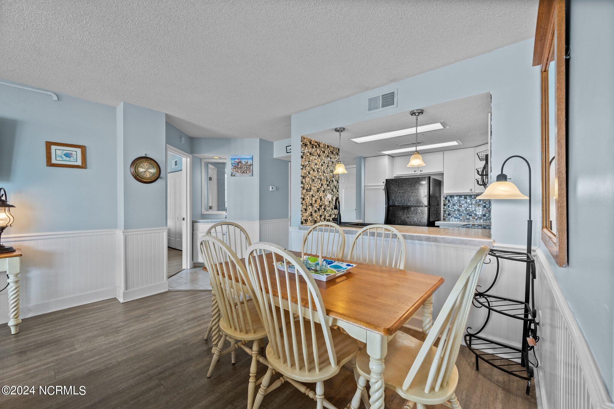 2000 New River Inlet Road 3310