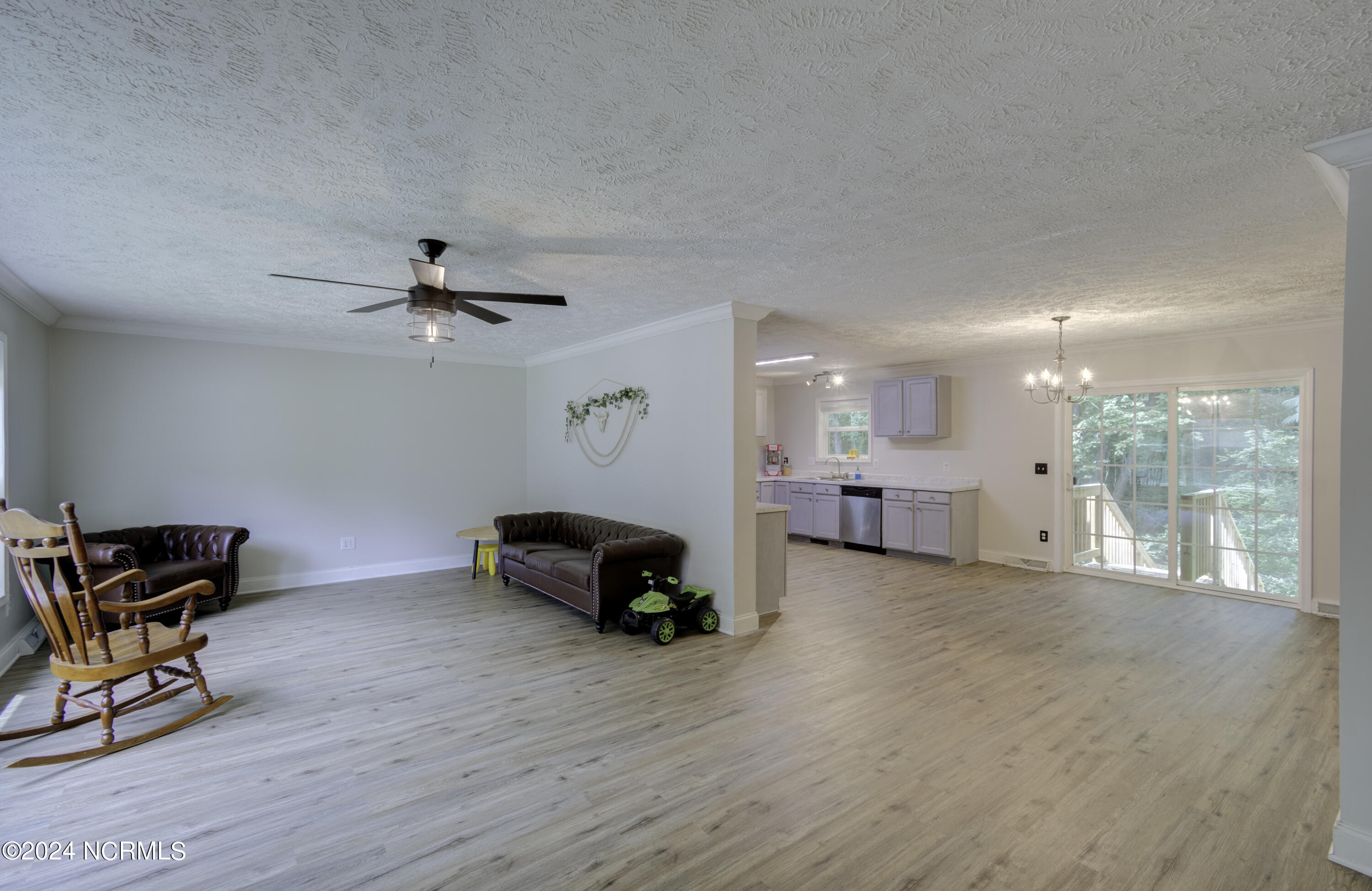 2080 Pony Farm Road