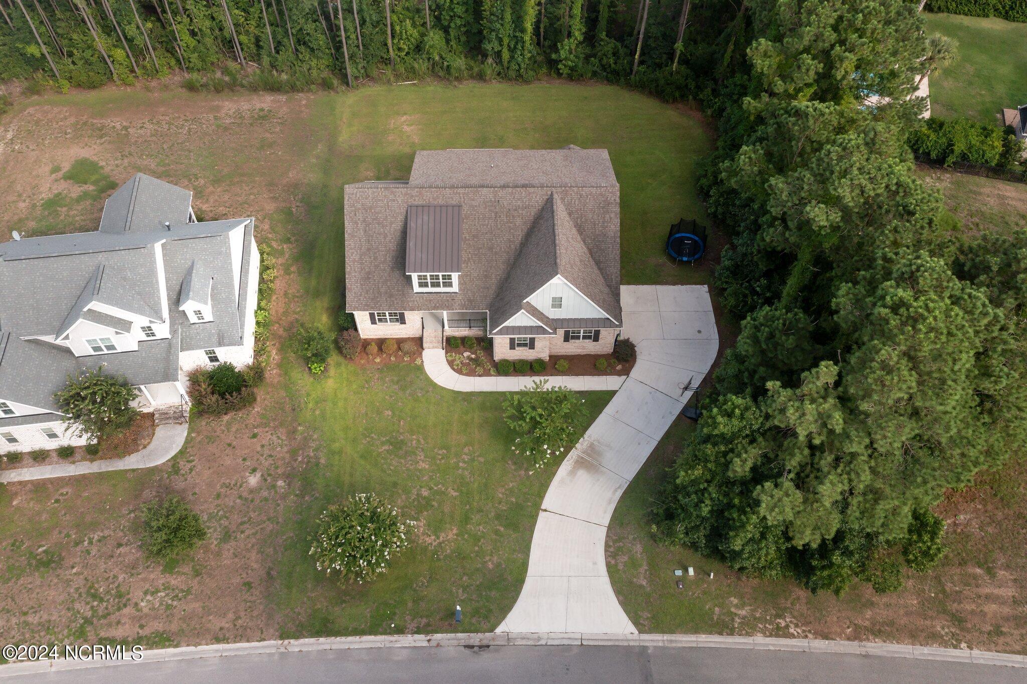 402 Compass Point
