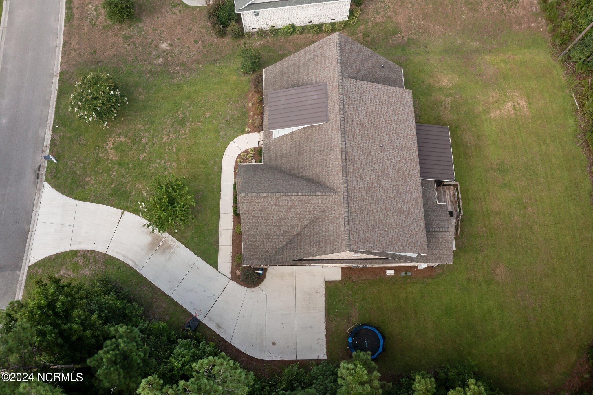 402 Compass Point