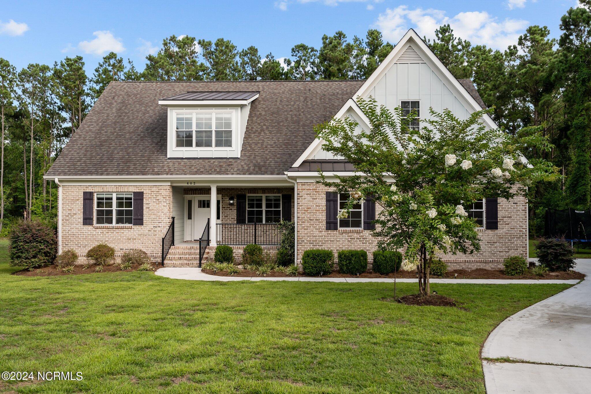 402 Compass Point