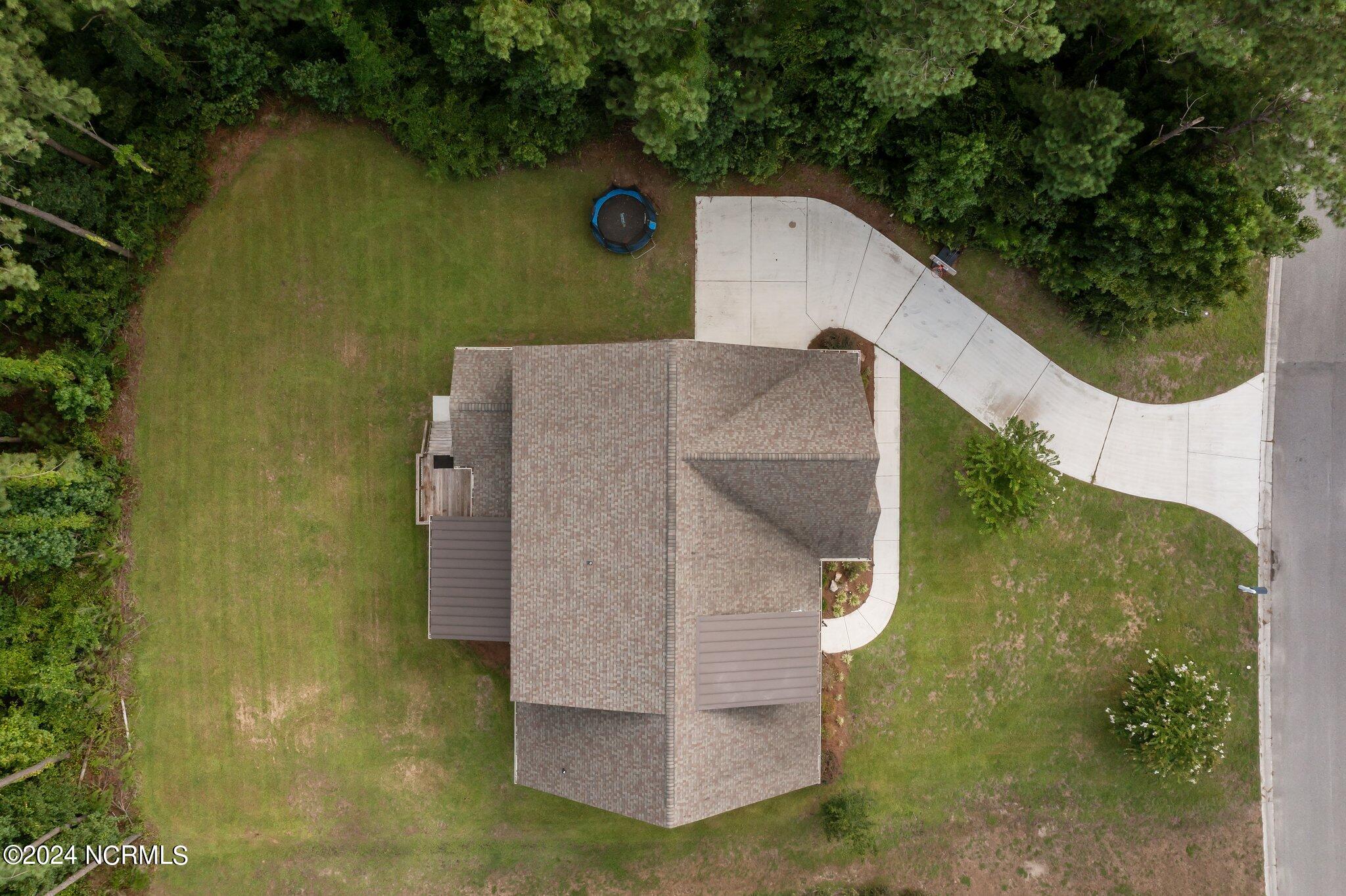 402 Compass Point