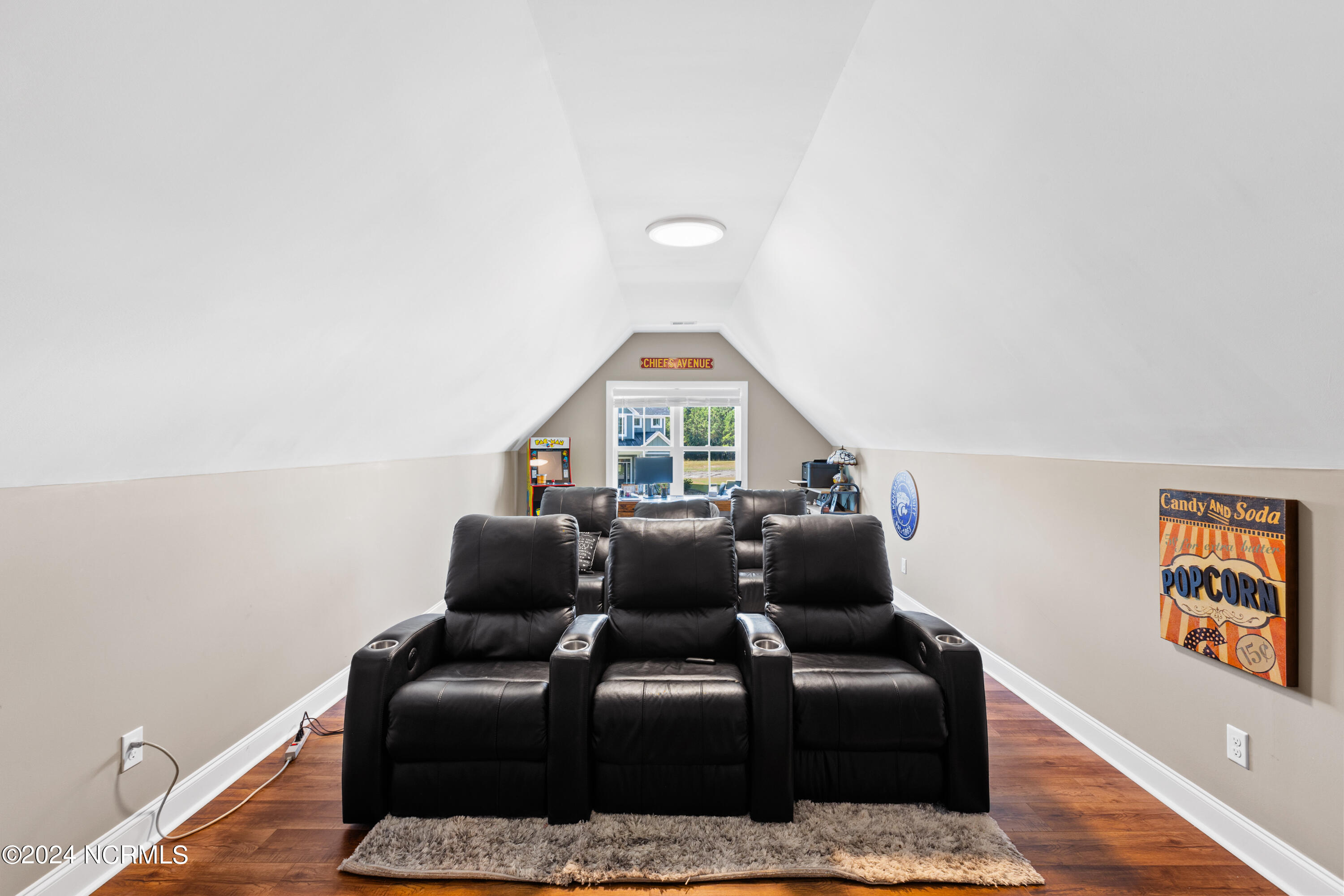 583 Crown Pointe Drive