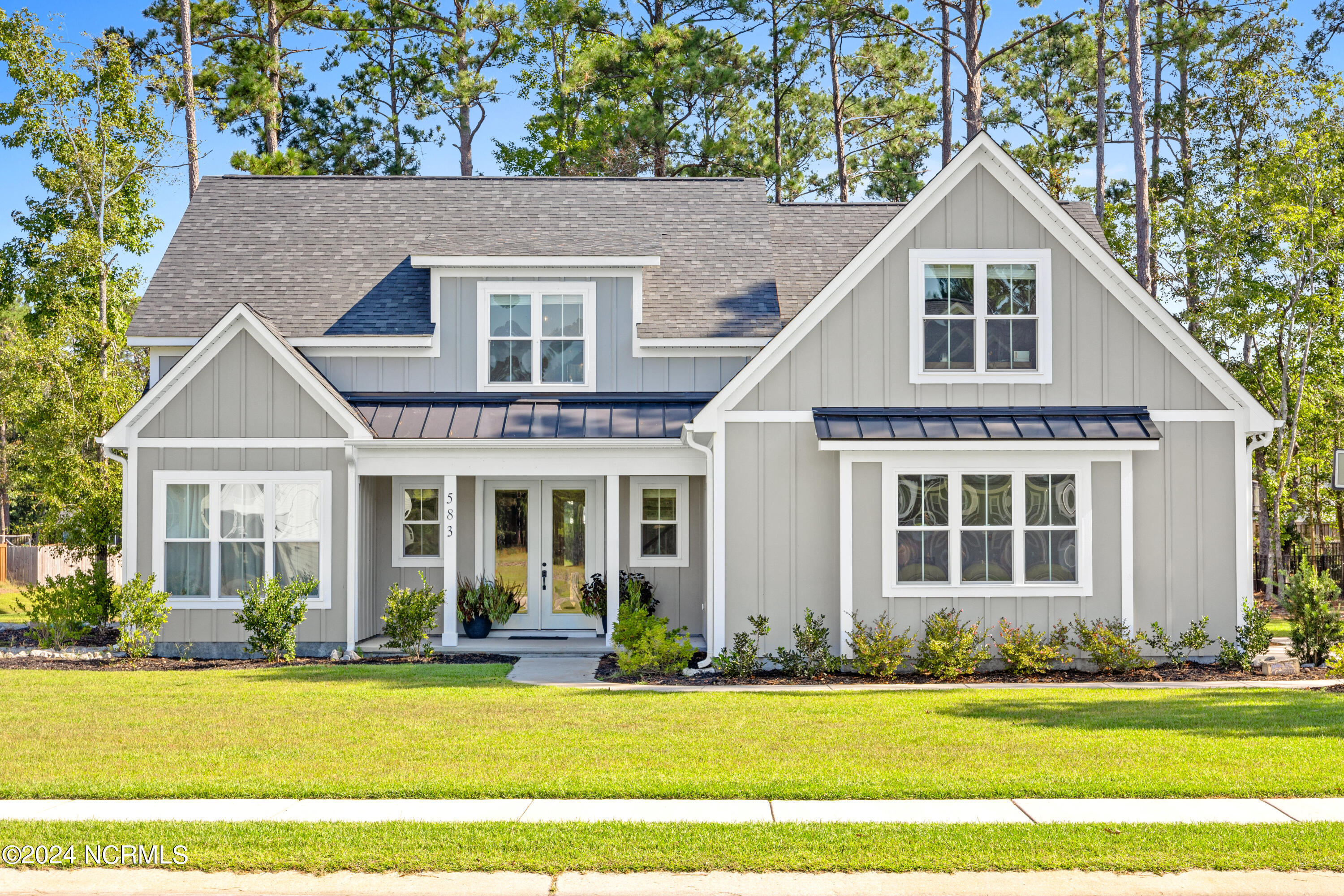 583 Crown Pointe Drive