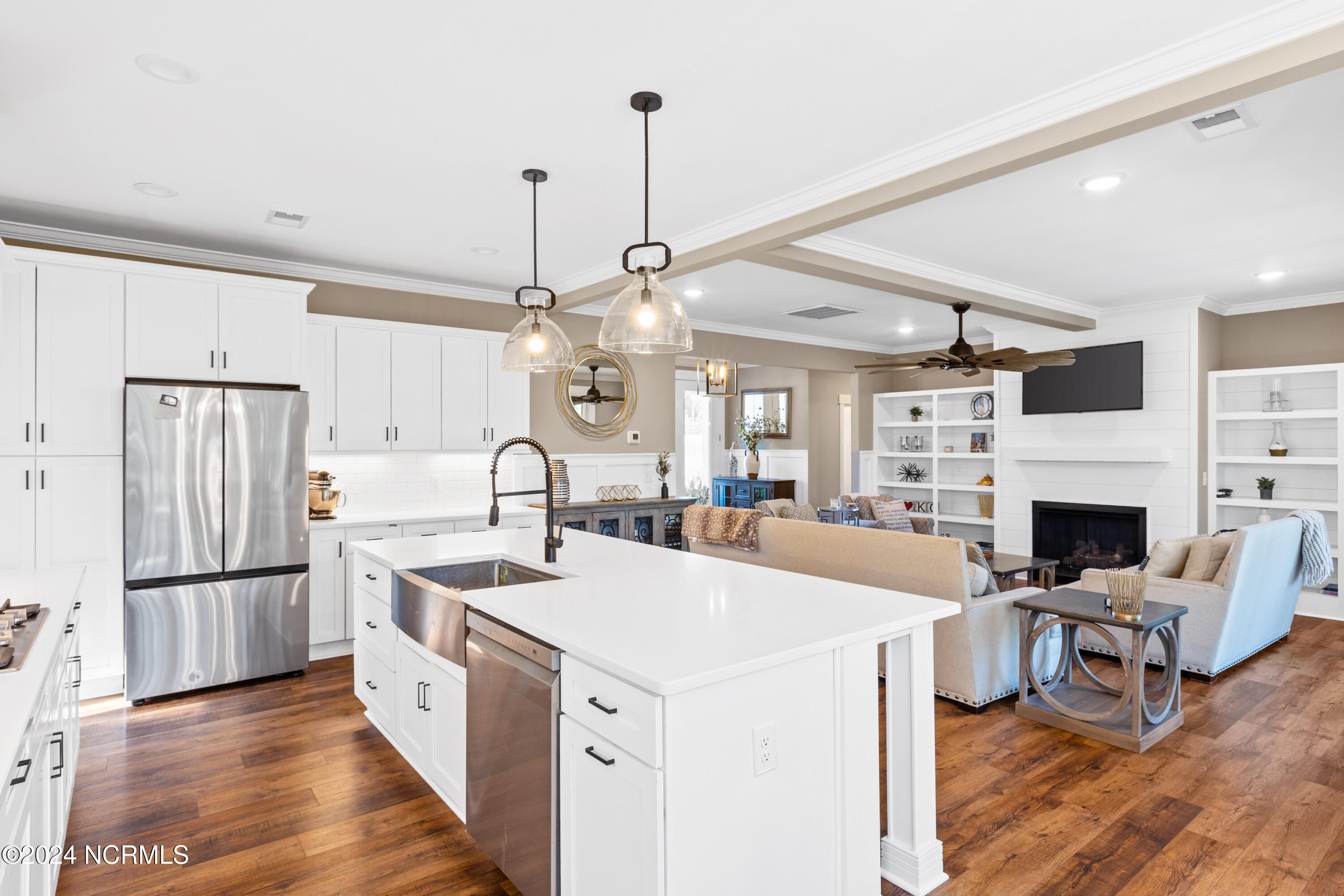 583 Crown Pointe Drive