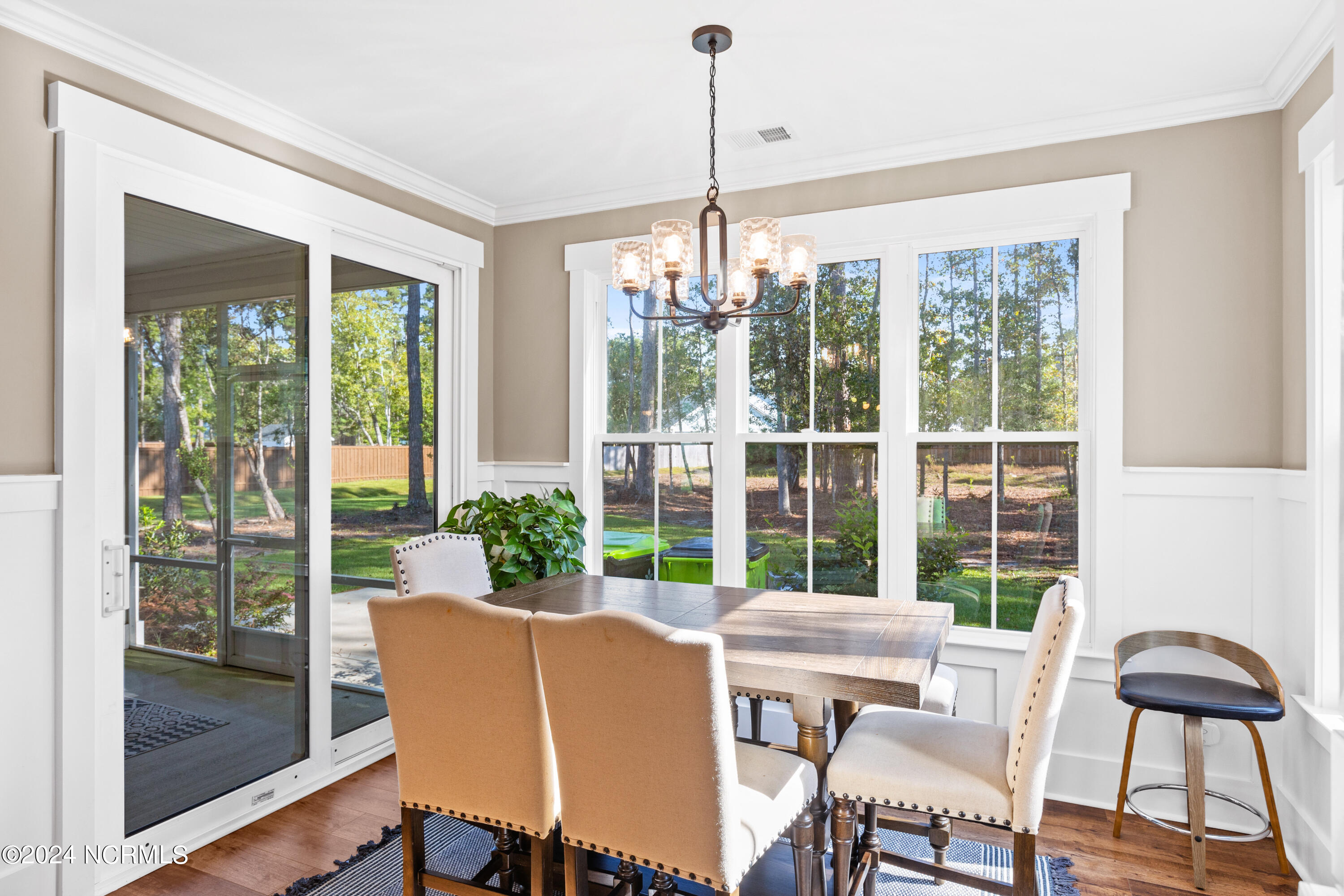 583 Crown Pointe Drive