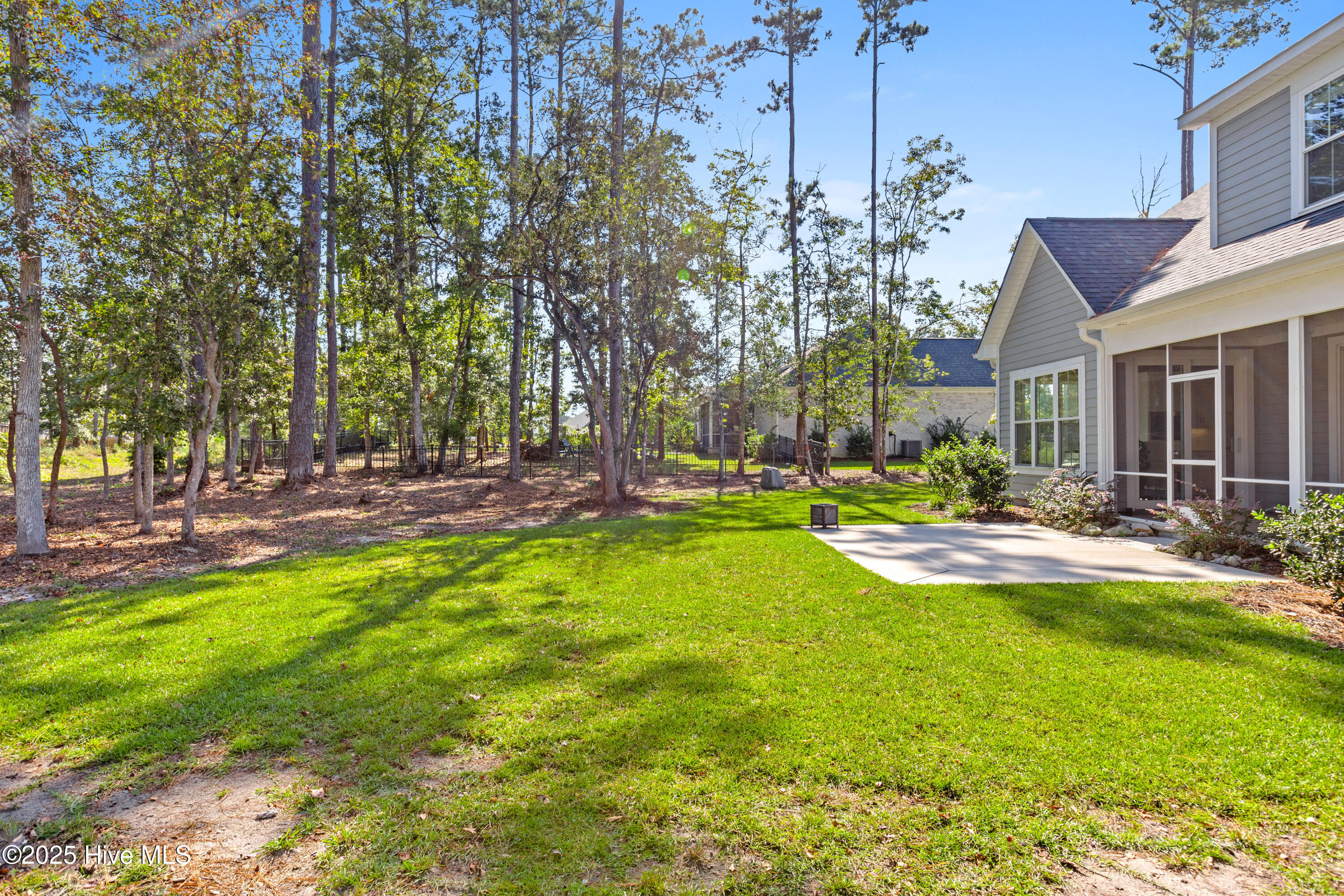 583 Crown Pointe Drive