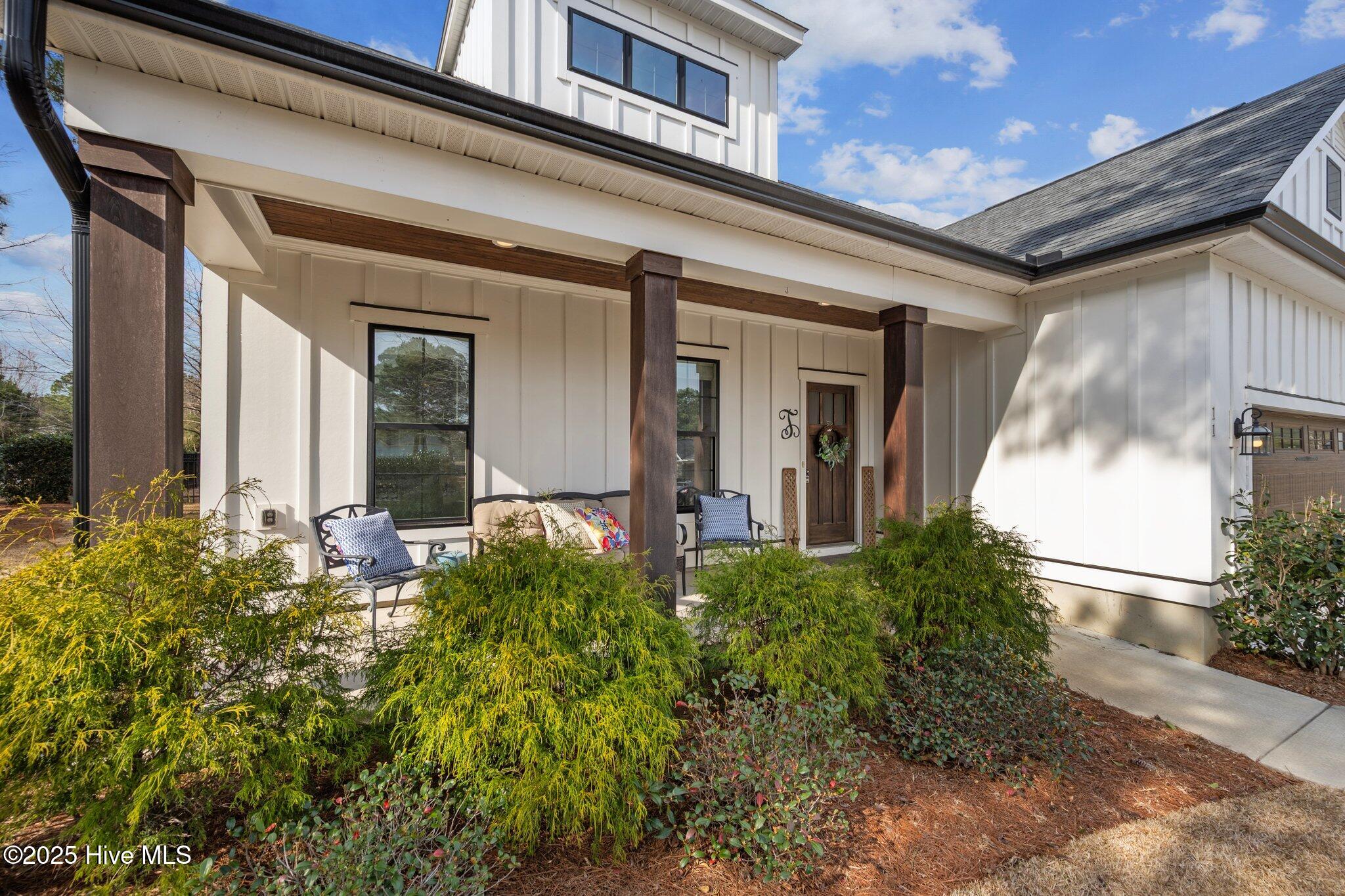 11 Sailview Court