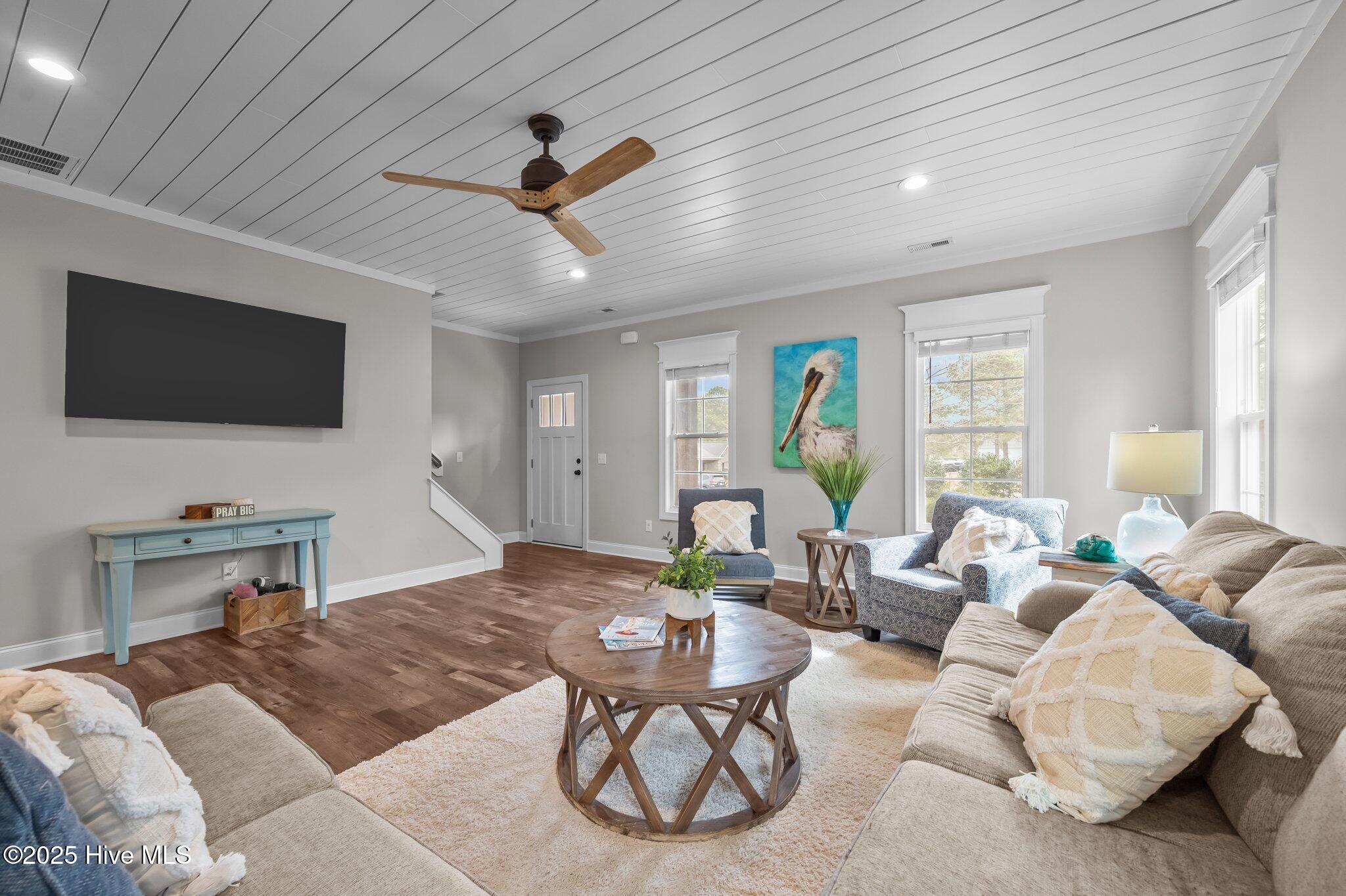 11 Sailview Court