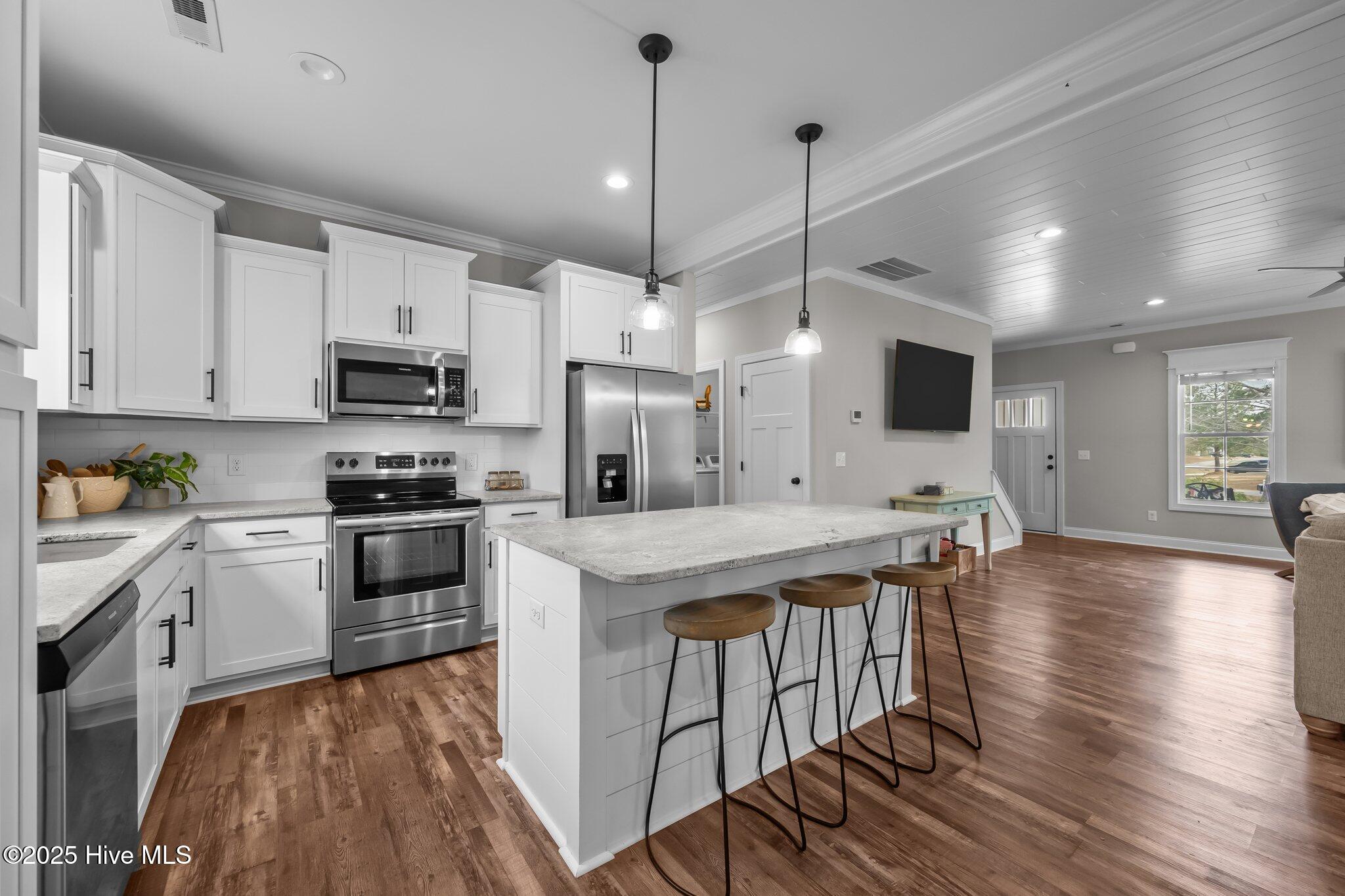 11 Sailview Court