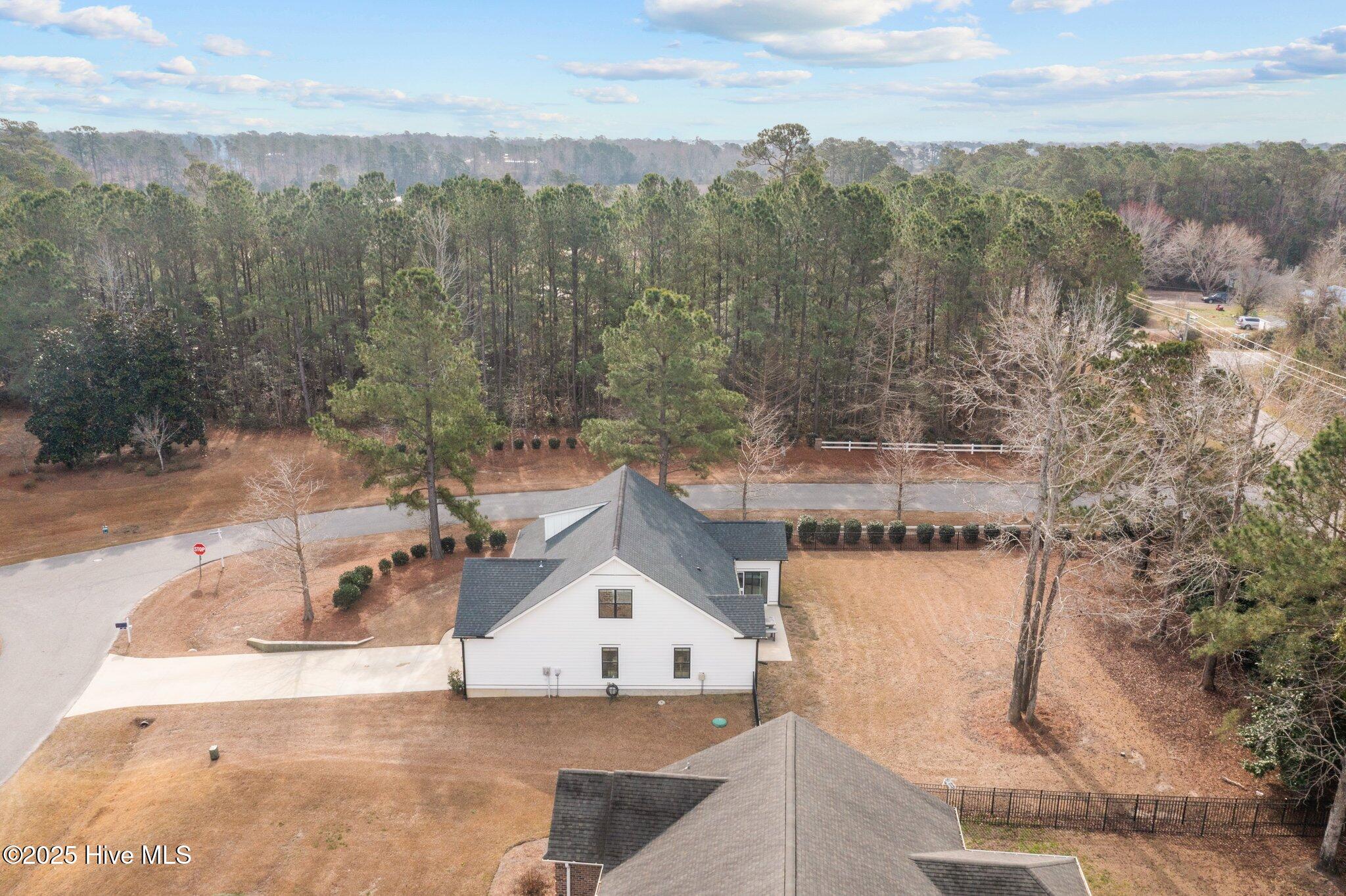 11 Sailview Court